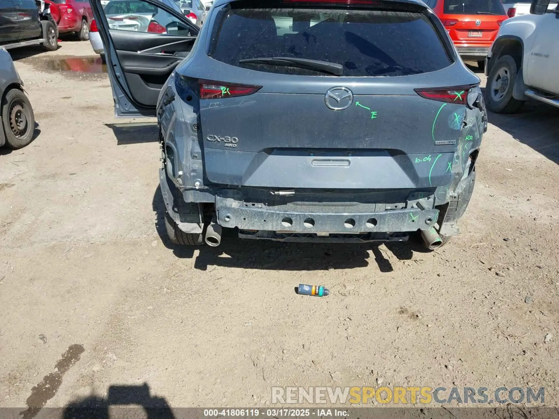 6 Photograph of a damaged car 3MVDMBCM8RM661994 MAZDA CX-30 2024
