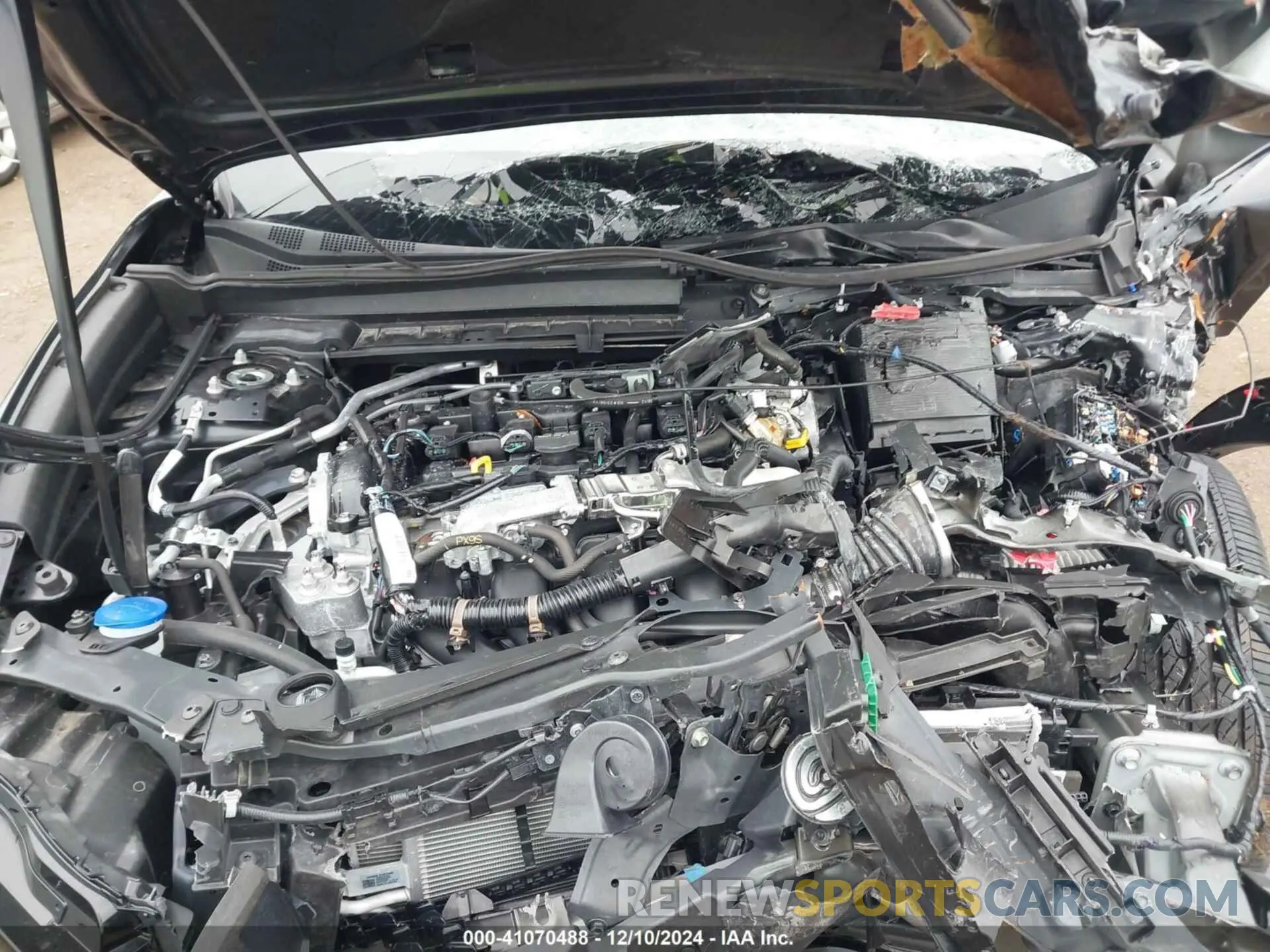 10 Photograph of a damaged car 3MVDMBCM9RM621925 MAZDA CX-30 2024
