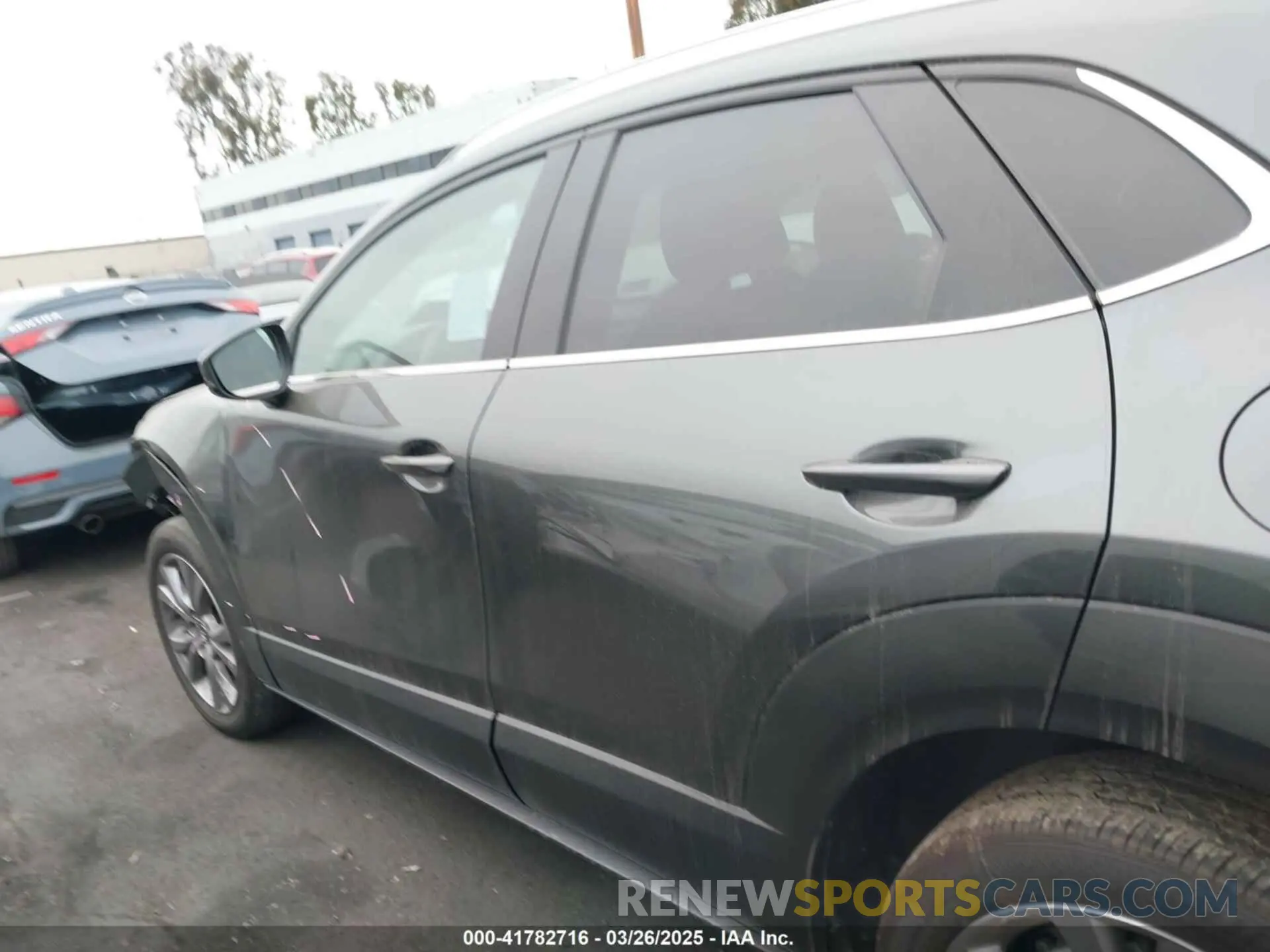14 Фотография поврежденного автомобиля 3MVDMBCM9RM636876 MAZDA CX-30 2024