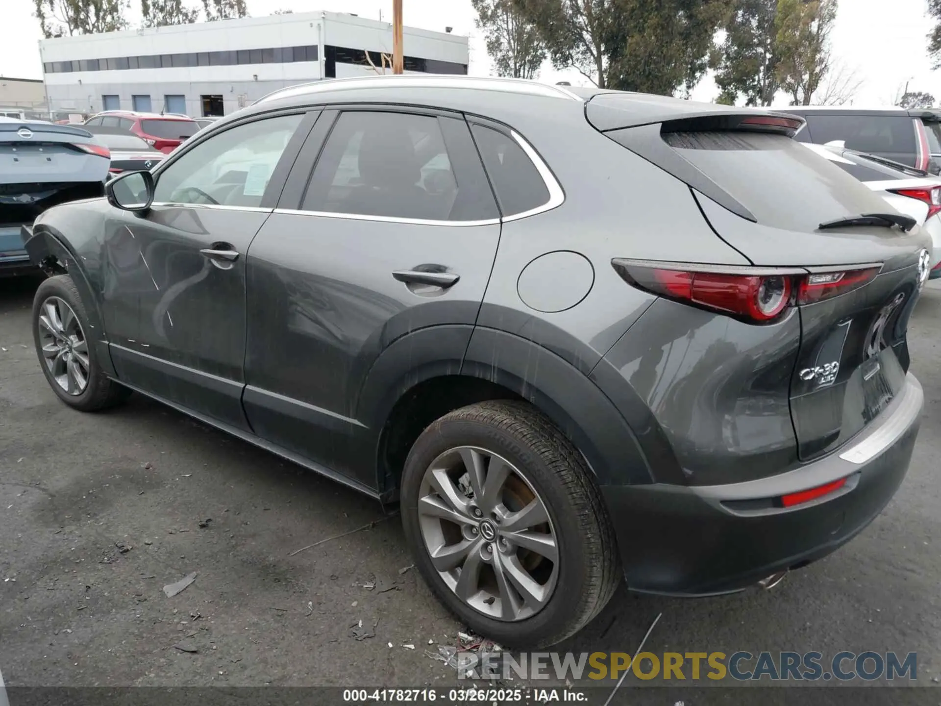 3 Фотография поврежденного автомобиля 3MVDMBCM9RM636876 MAZDA CX-30 2024