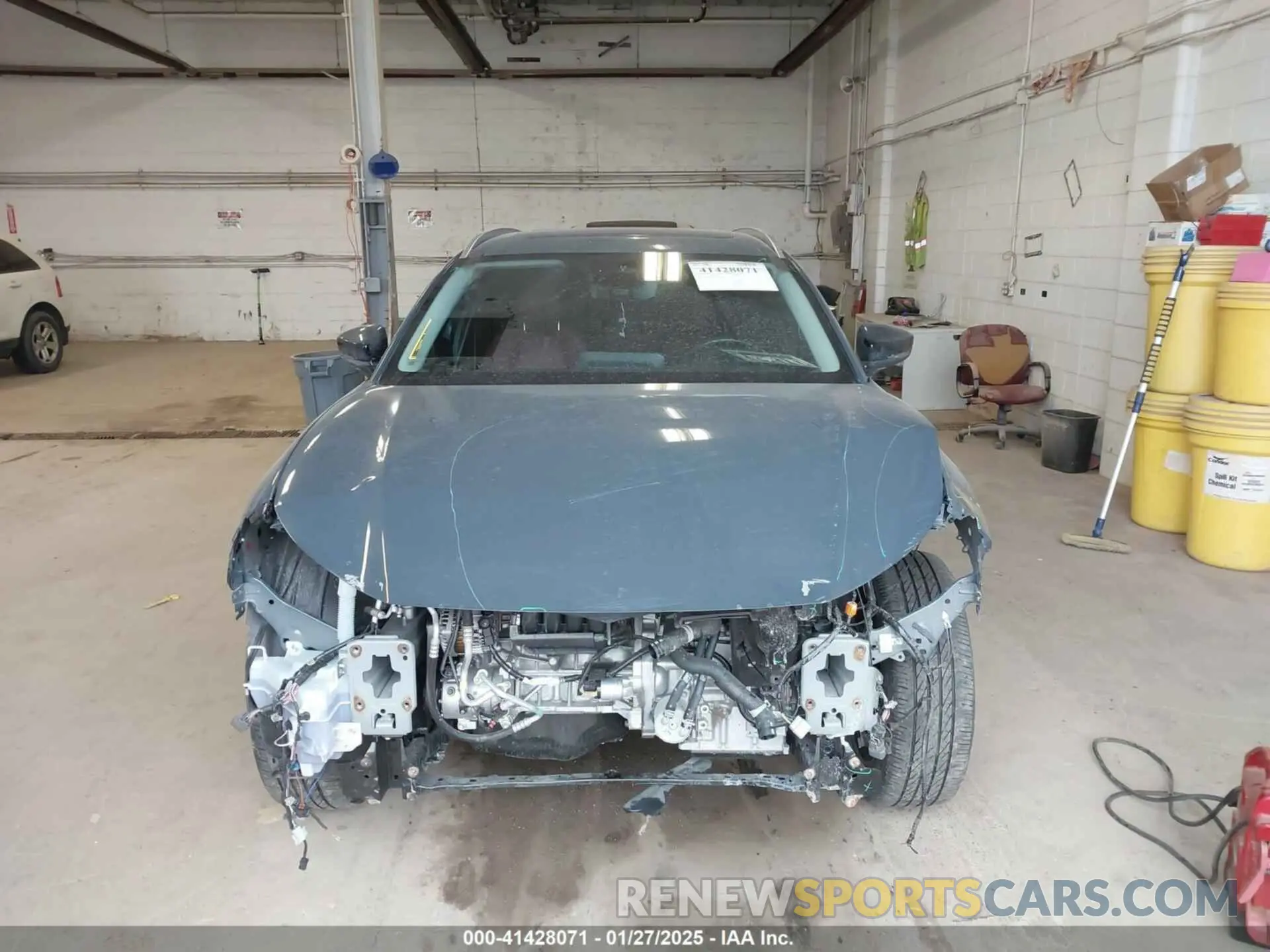 12 Фотография поврежденного автомобиля 3MVDMBCMXRM612697 MAZDA CX-30 2024