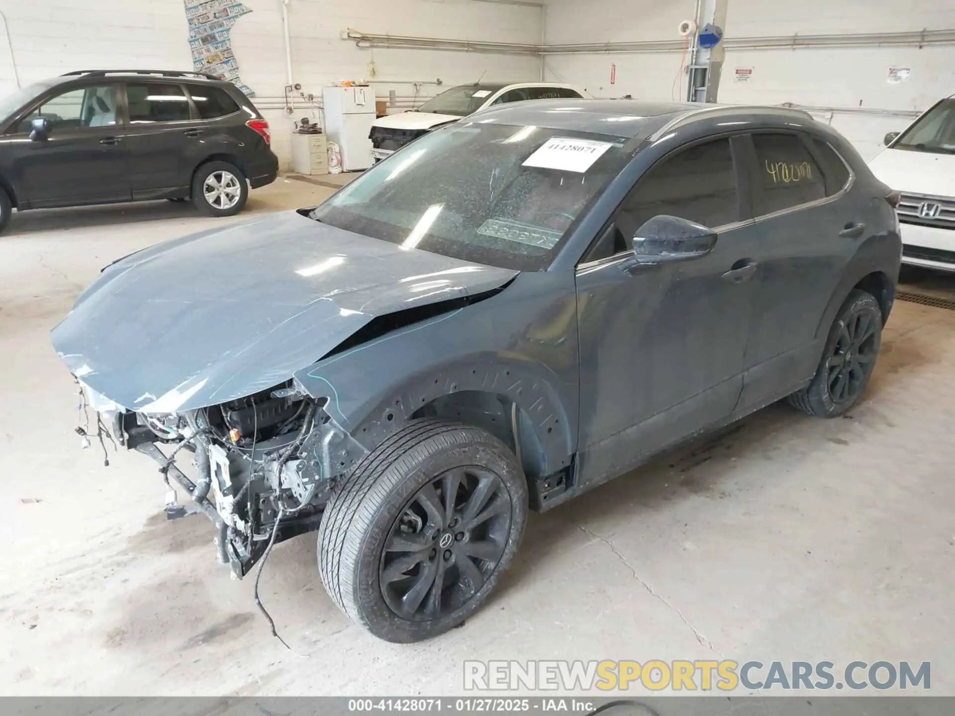 2 Фотография поврежденного автомобиля 3MVDMBCMXRM612697 MAZDA CX-30 2024