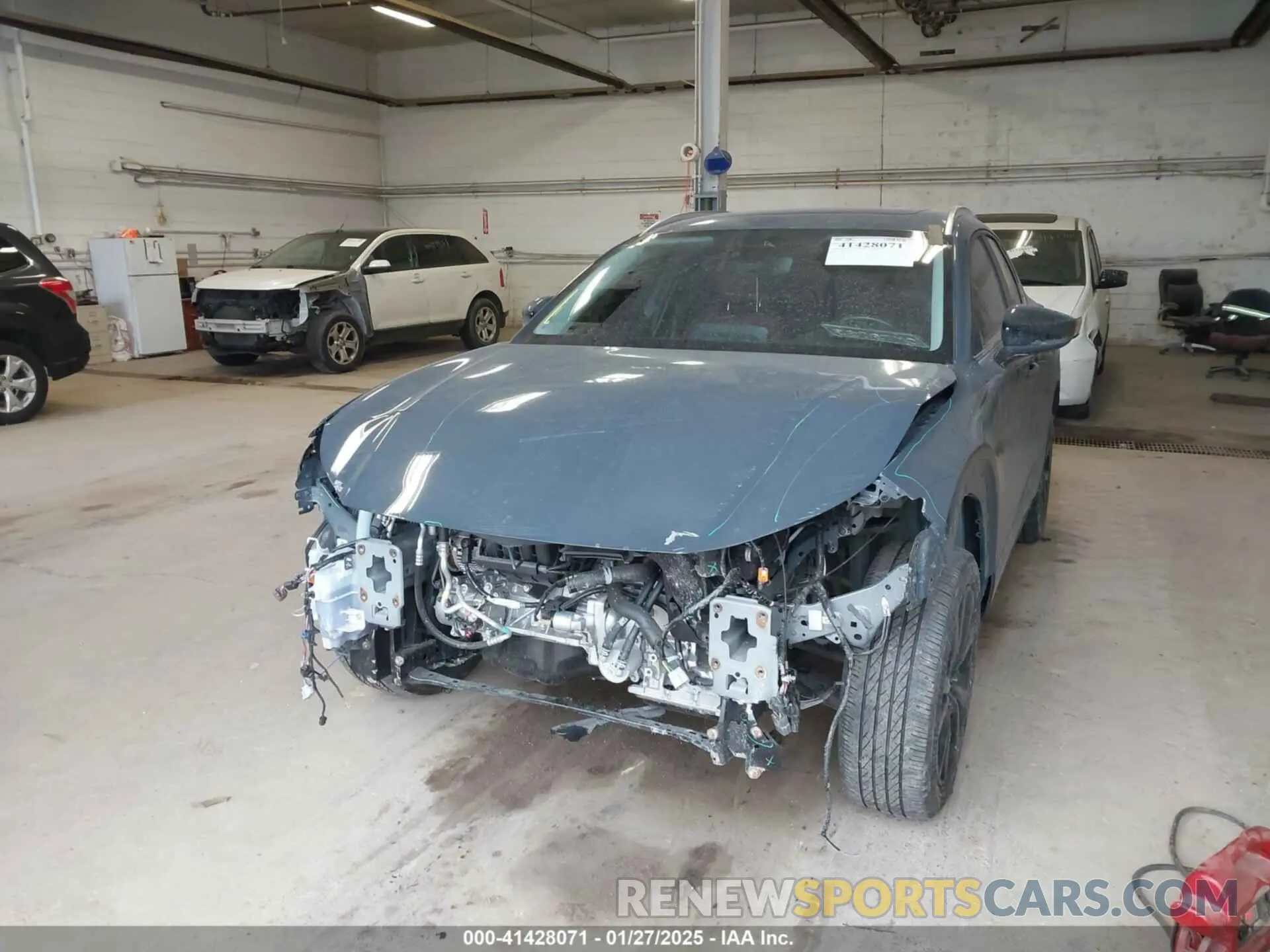 6 Фотография поврежденного автомобиля 3MVDMBCMXRM612697 MAZDA CX-30 2024