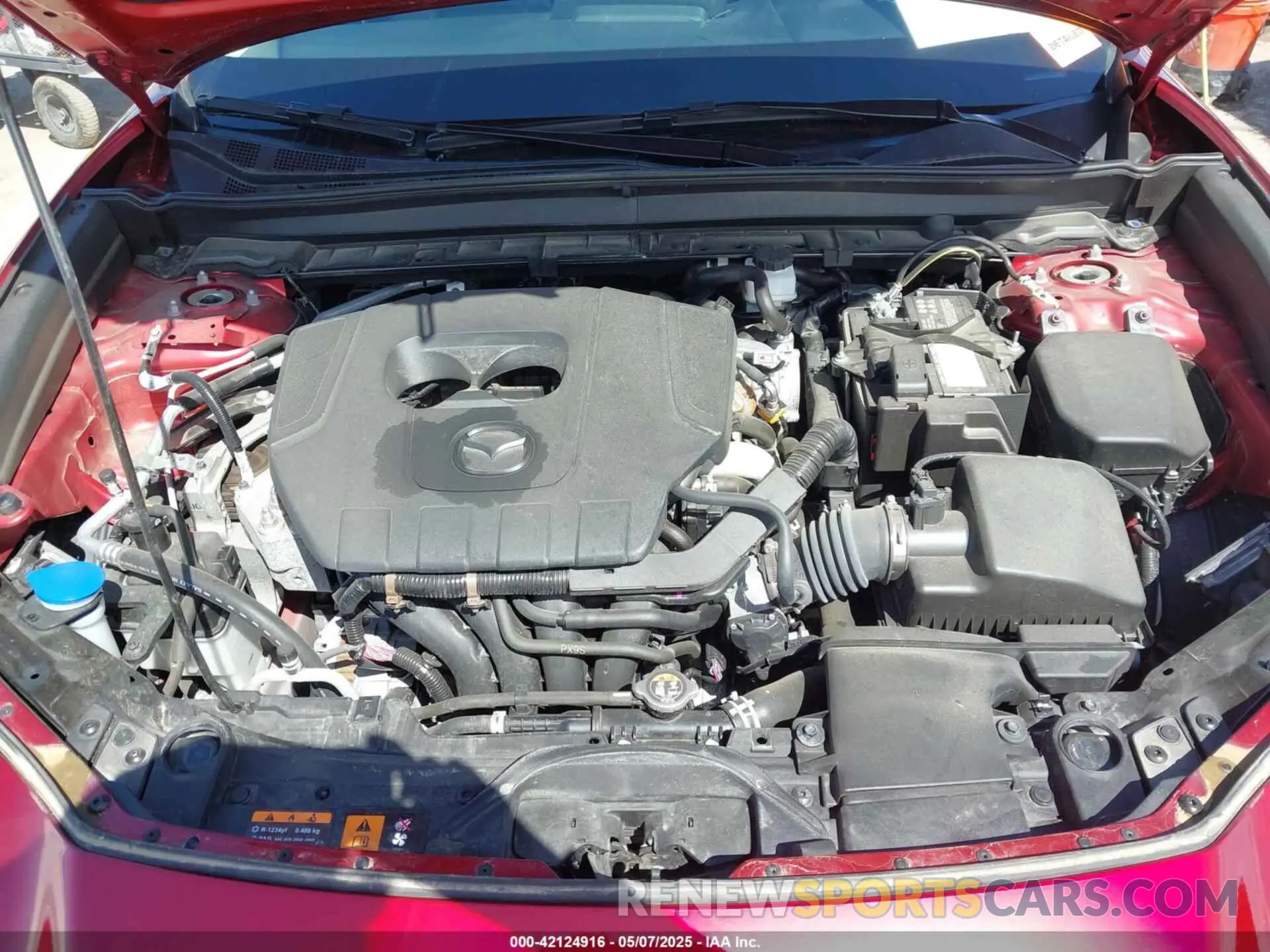 10 Photograph of a damaged car 3MVDMBCMXRM619875 MAZDA CX-30 2024