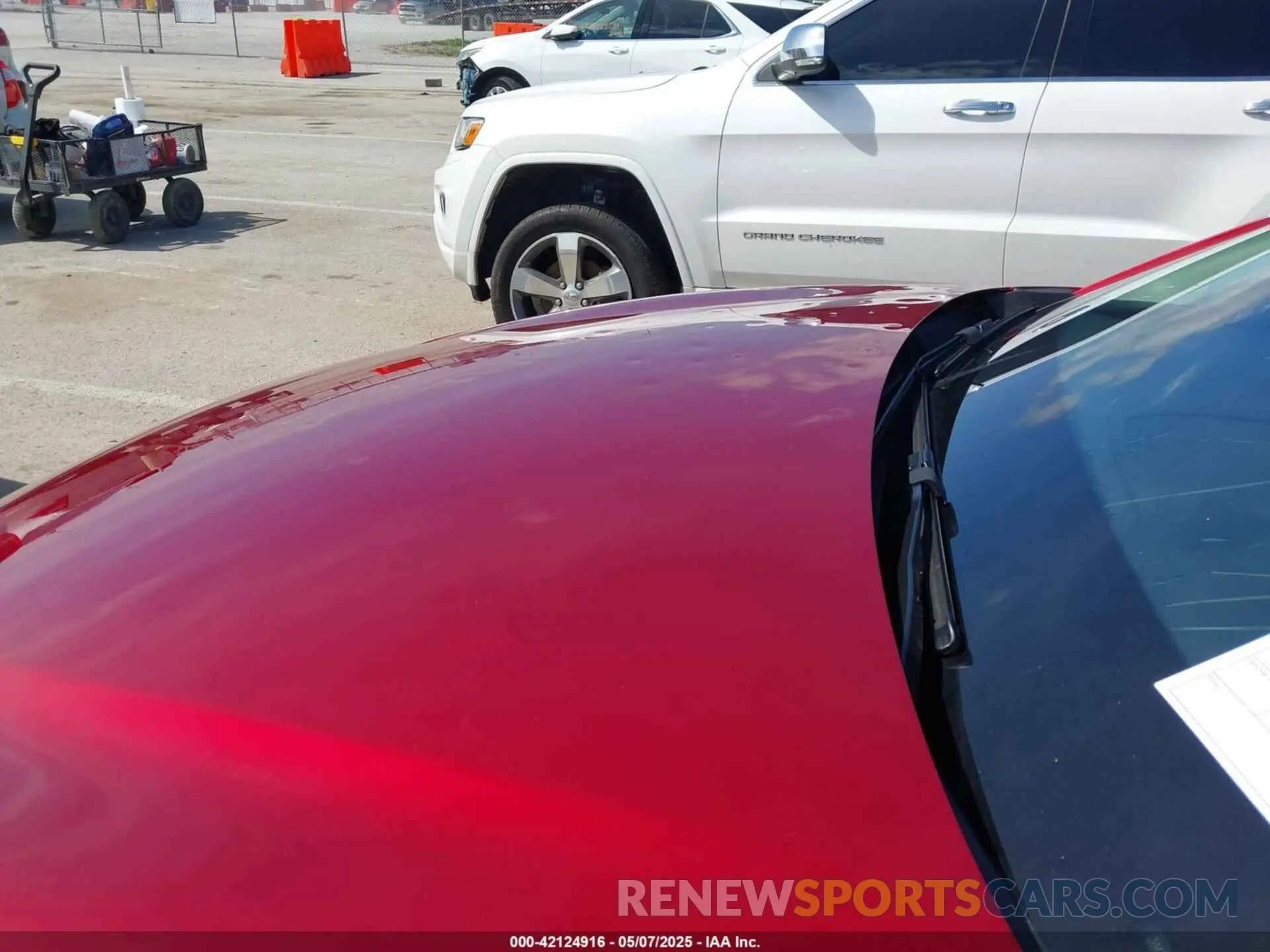 6 Photograph of a damaged car 3MVDMBCMXRM619875 MAZDA CX-30 2024