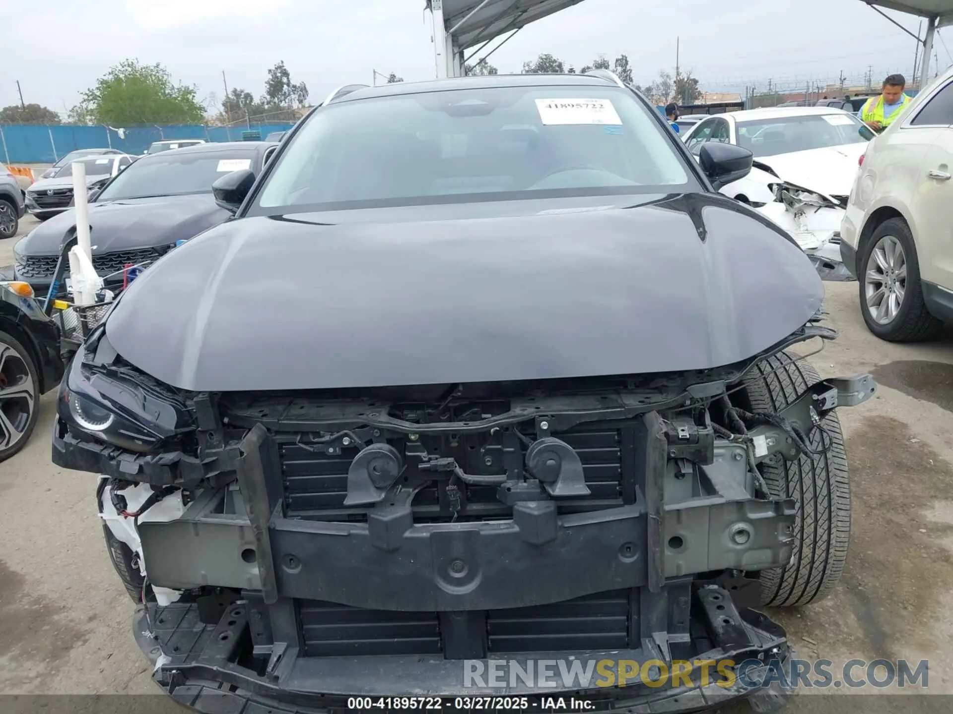 13 Фотография поврежденного автомобиля 3MVDMBCMXRM669336 MAZDA CX-30 2024