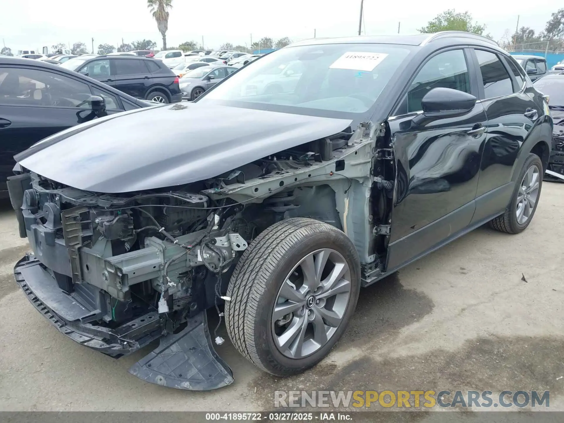 2 Фотография поврежденного автомобиля 3MVDMBCMXRM669336 MAZDA CX-30 2024