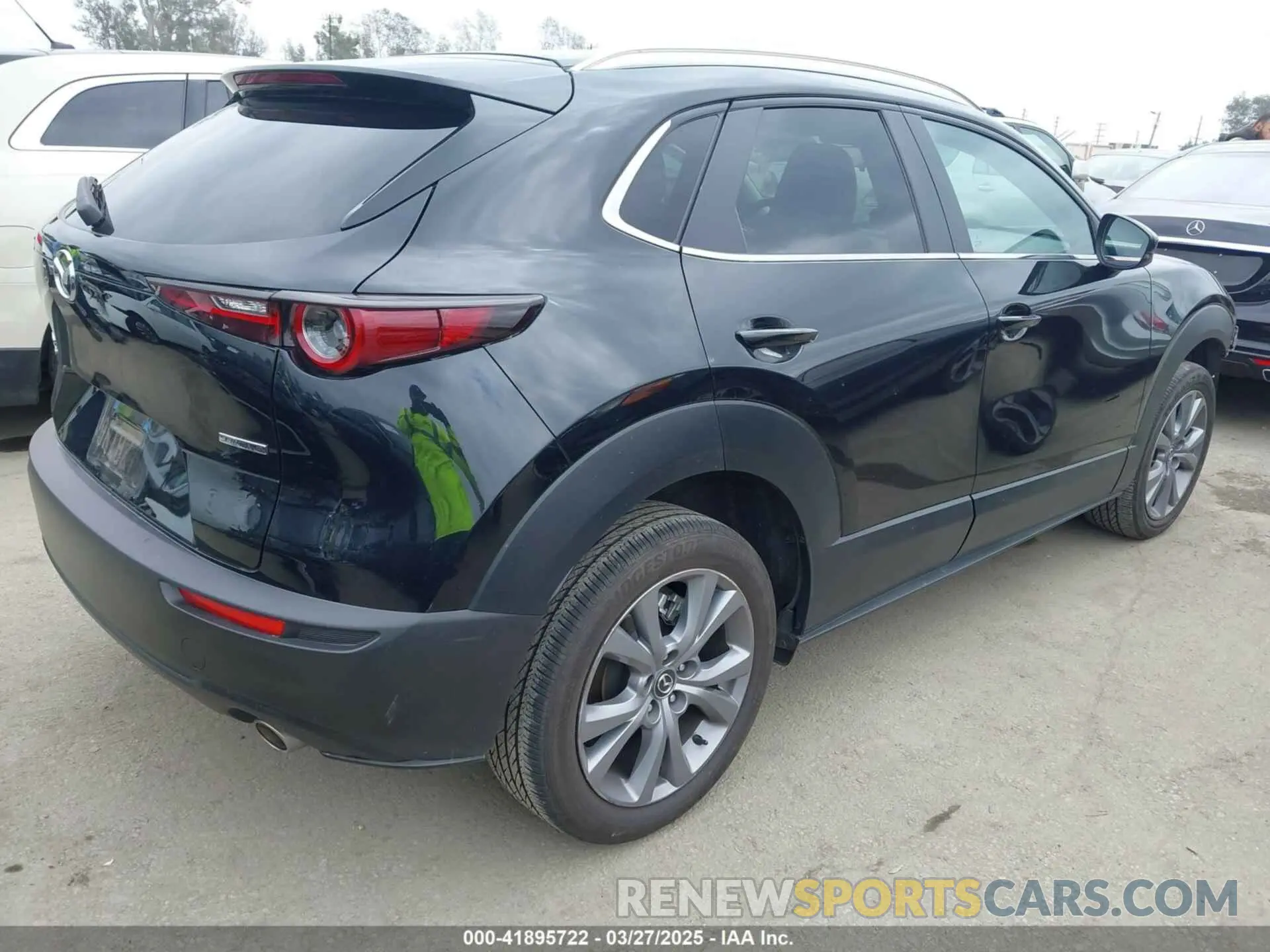 4 Фотография поврежденного автомобиля 3MVDMBCMXRM669336 MAZDA CX-30 2024