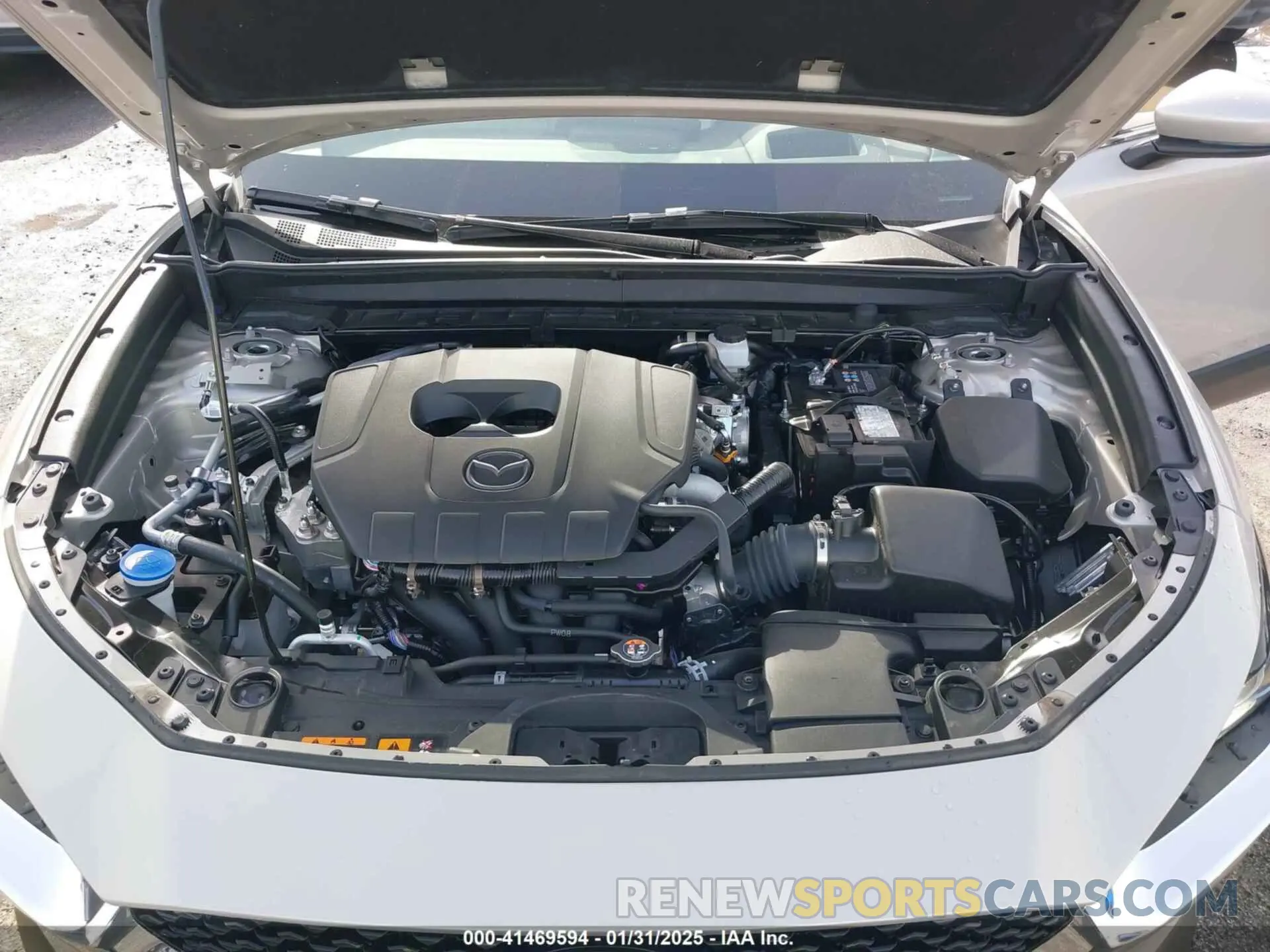 10 Photograph of a damaged car 3MVDMBDM3RM675235 MAZDA CX-30 2024