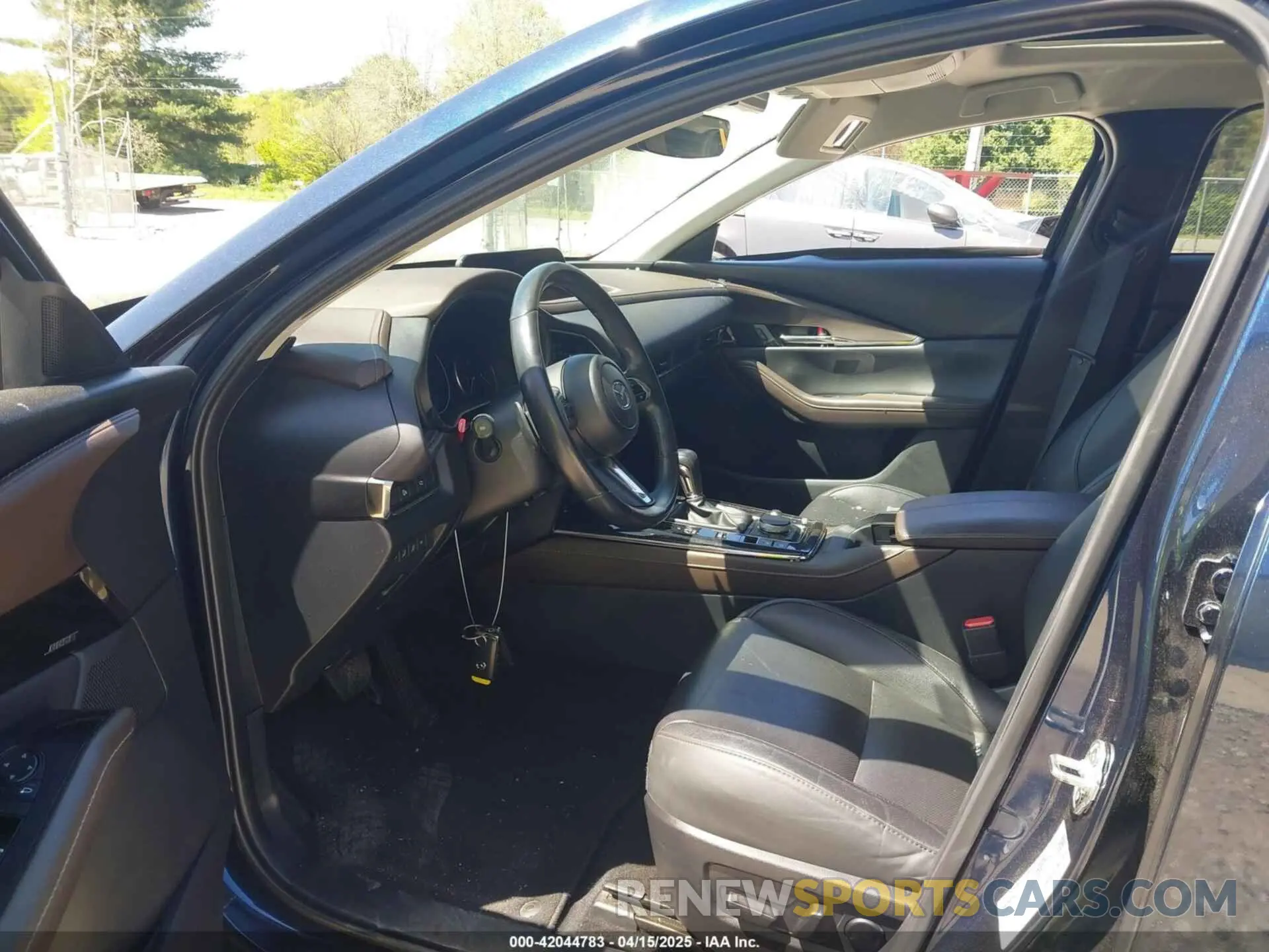 5 Фотография поврежденного автомобиля 3MVDMBDM7RM654243 MAZDA CX-30 2024