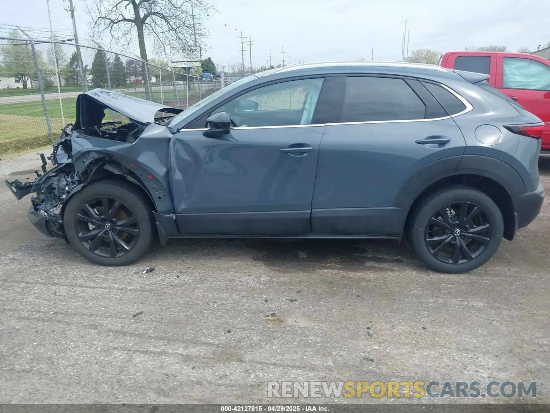 14 Photograph of a damaged car 3MVDMBDY7RM613744 MAZDA CX-30 2024