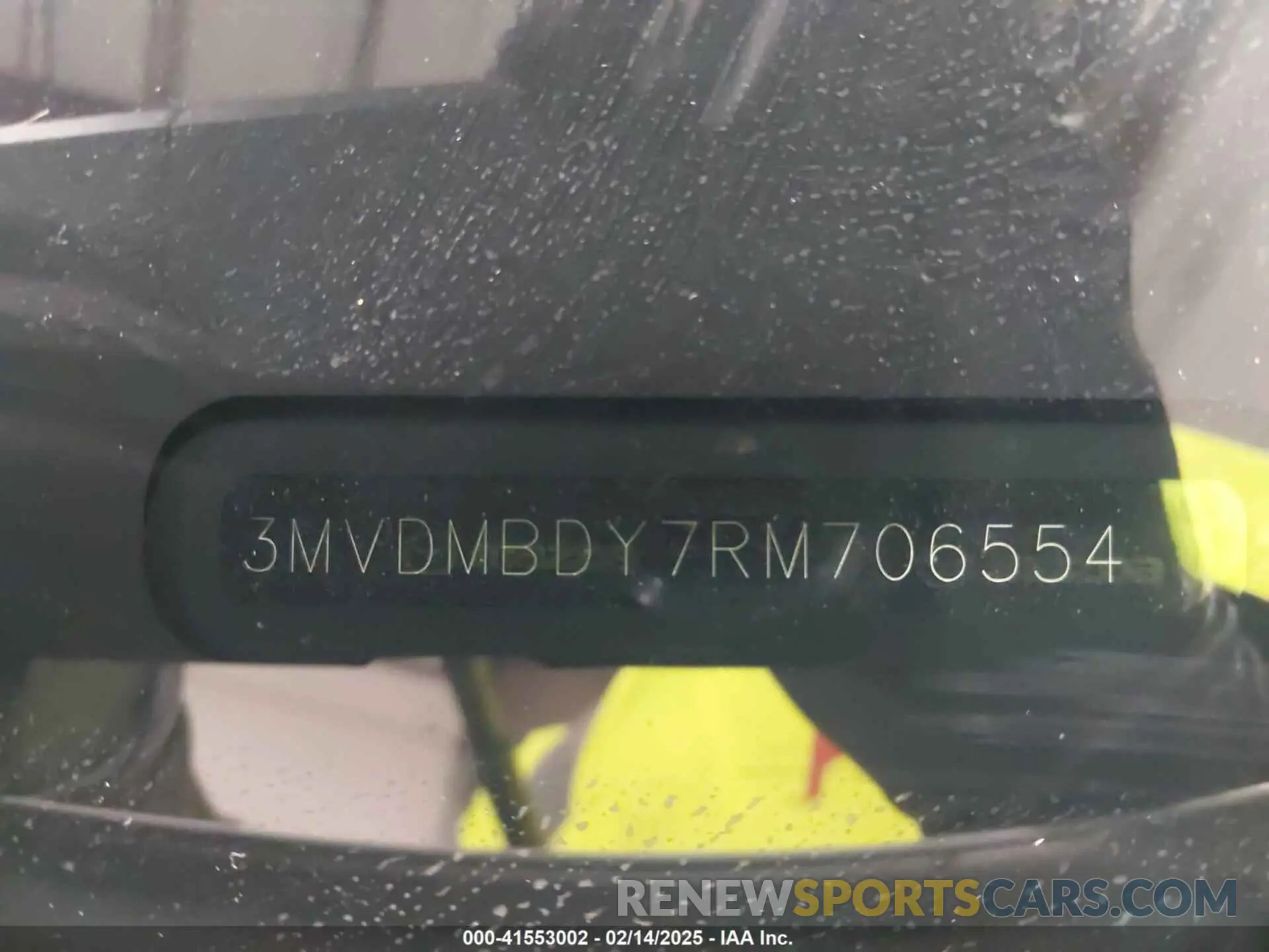 18 Photograph of a damaged car 3MVDMBDY7RM706554 MAZDA CX-30 2024