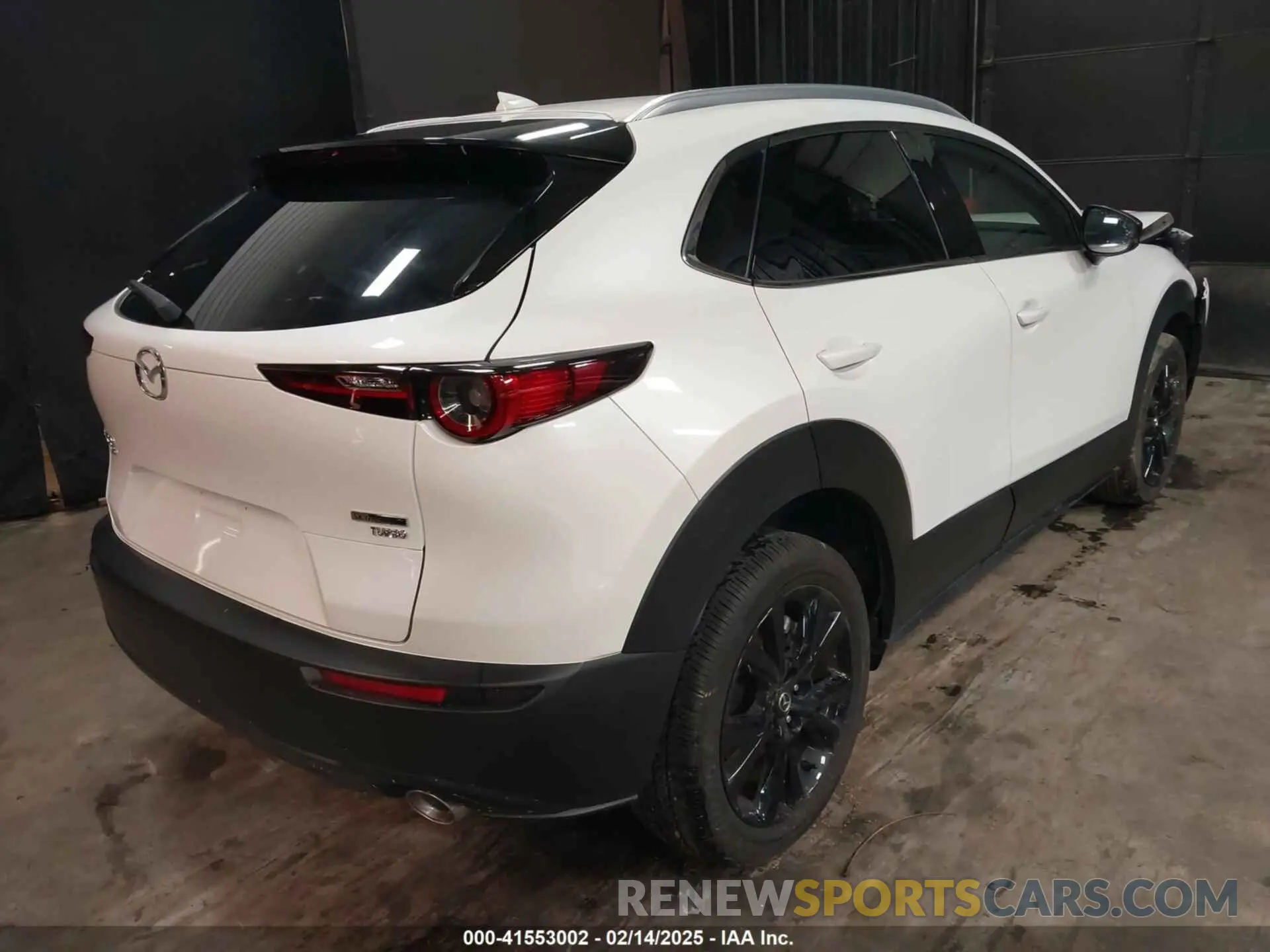 4 Photograph of a damaged car 3MVDMBDY7RM706554 MAZDA CX-30 2024