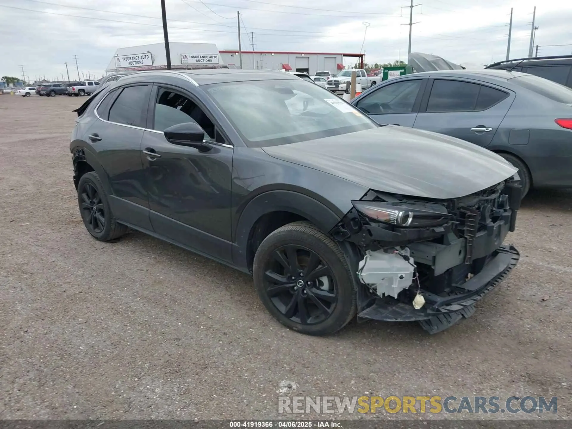 1 Photograph of a damaged car 3MVDMBEY2RM617635 MAZDA CX-30 2024