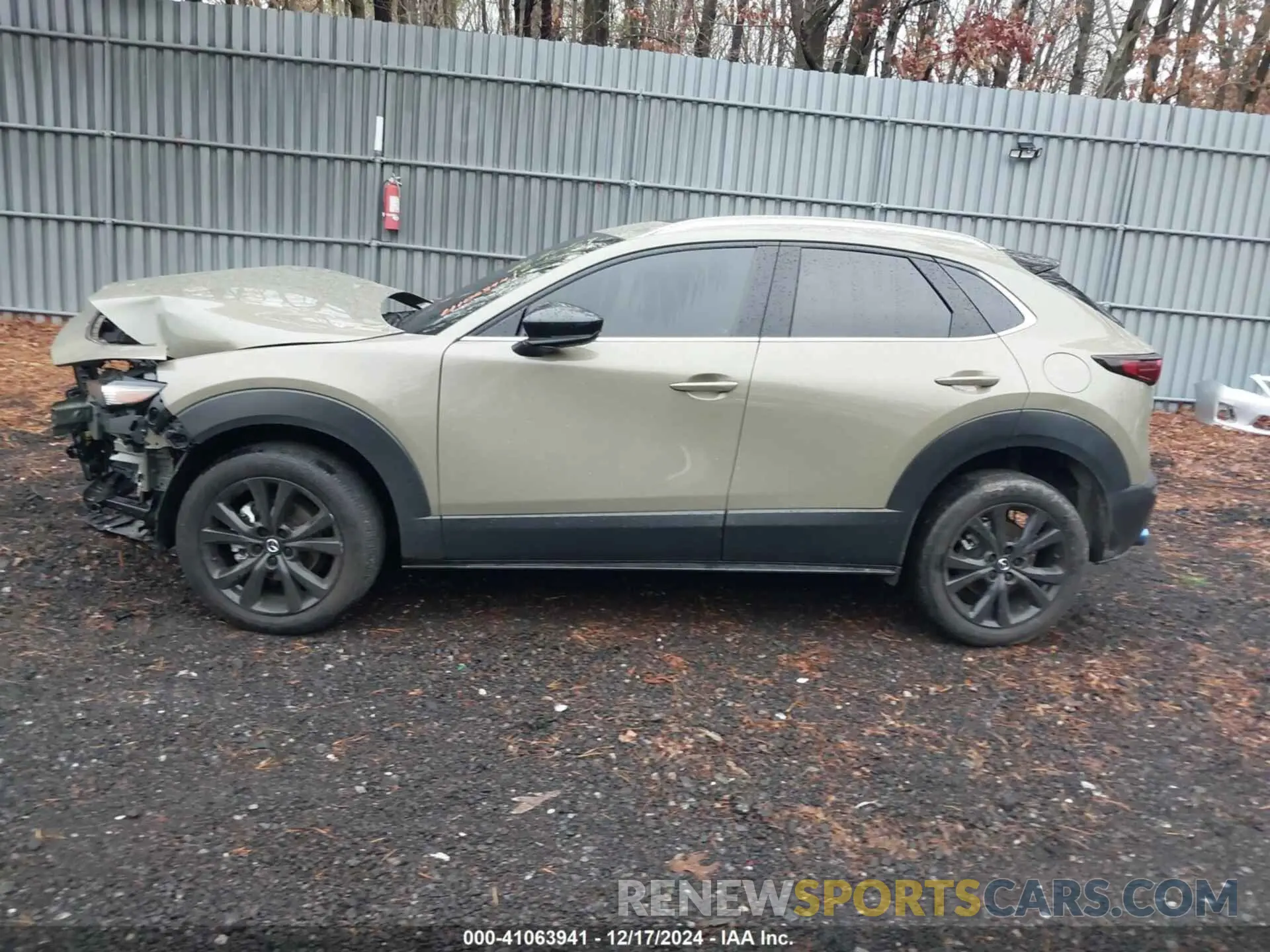 14 Фотография поврежденного автомобиля 3MVDMBXY1RM619079 MAZDA CX-30 2024