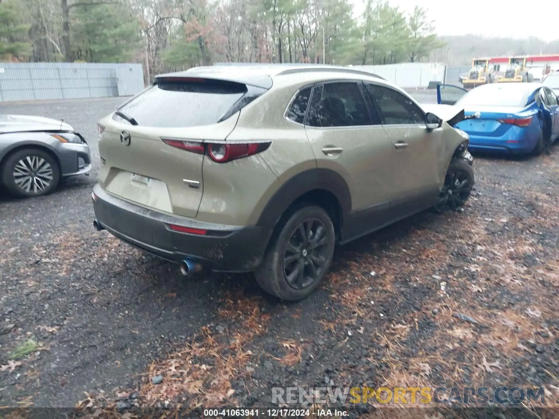 4 Фотография поврежденного автомобиля 3MVDMBXY1RM619079 MAZDA CX-30 2024