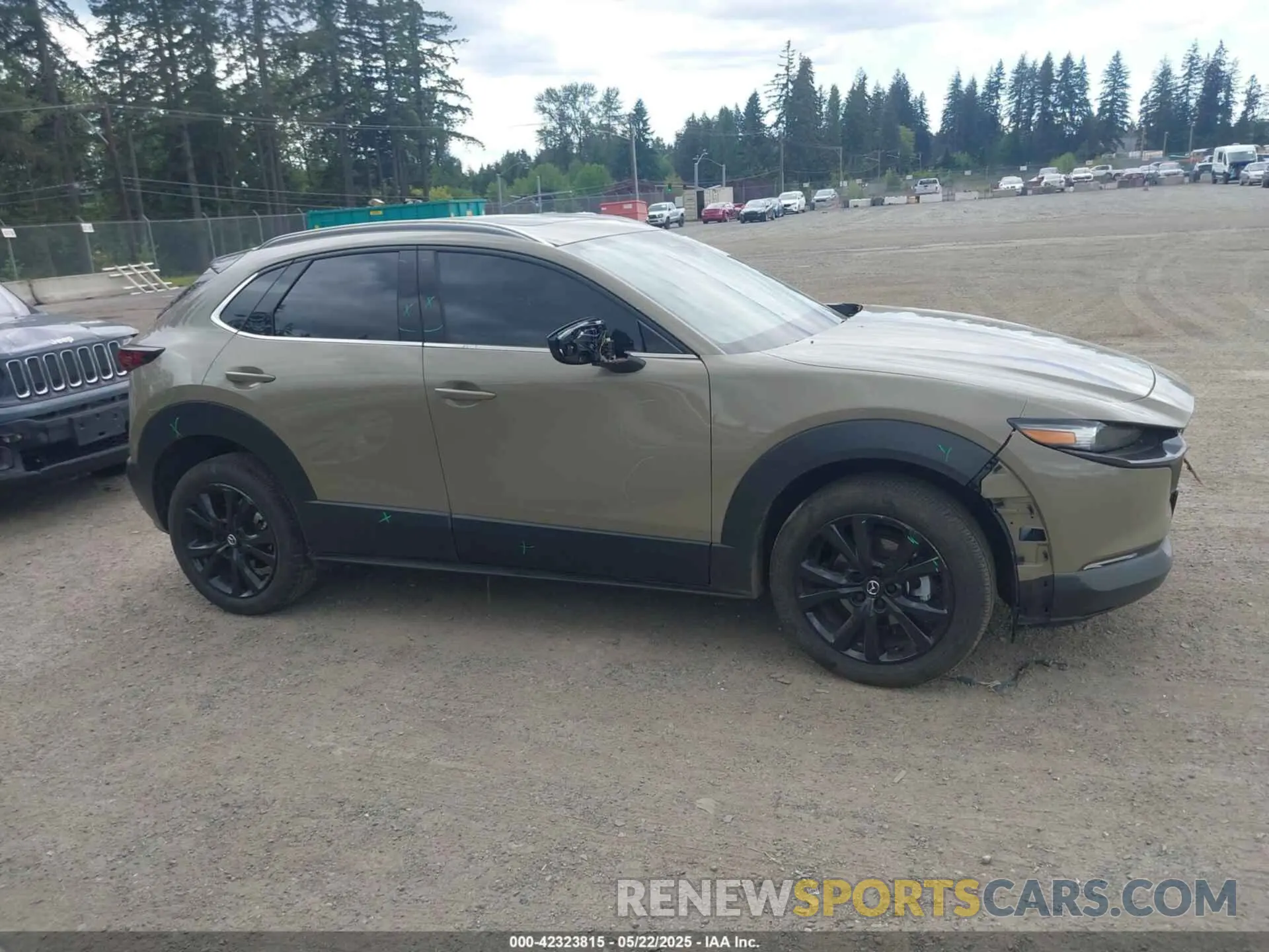 14 Фотография поврежденного автомобиля 3MVDMBXY2RM645111 MAZDA CX-30 2024
