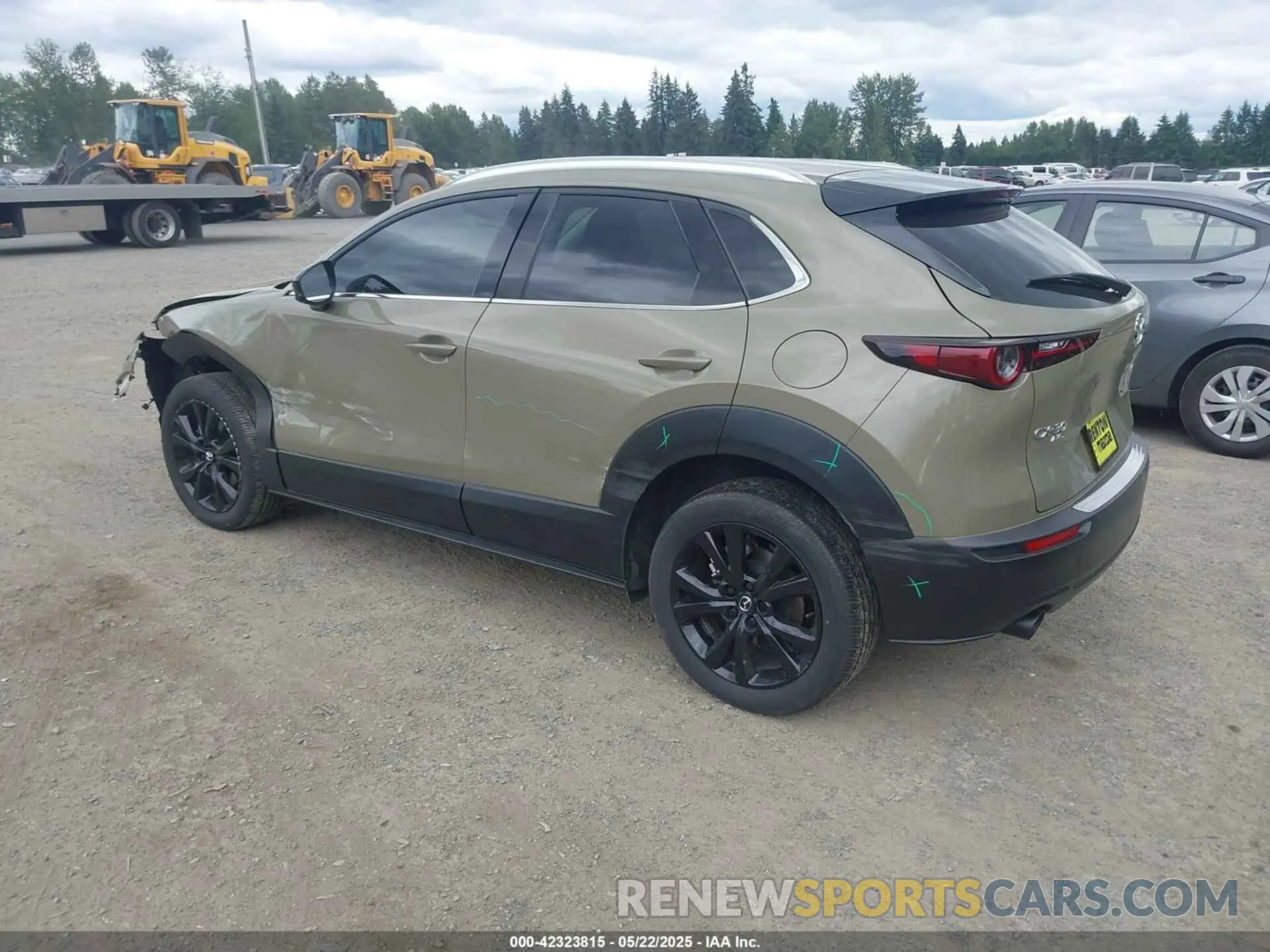 3 Фотография поврежденного автомобиля 3MVDMBXY2RM645111 MAZDA CX-30 2024