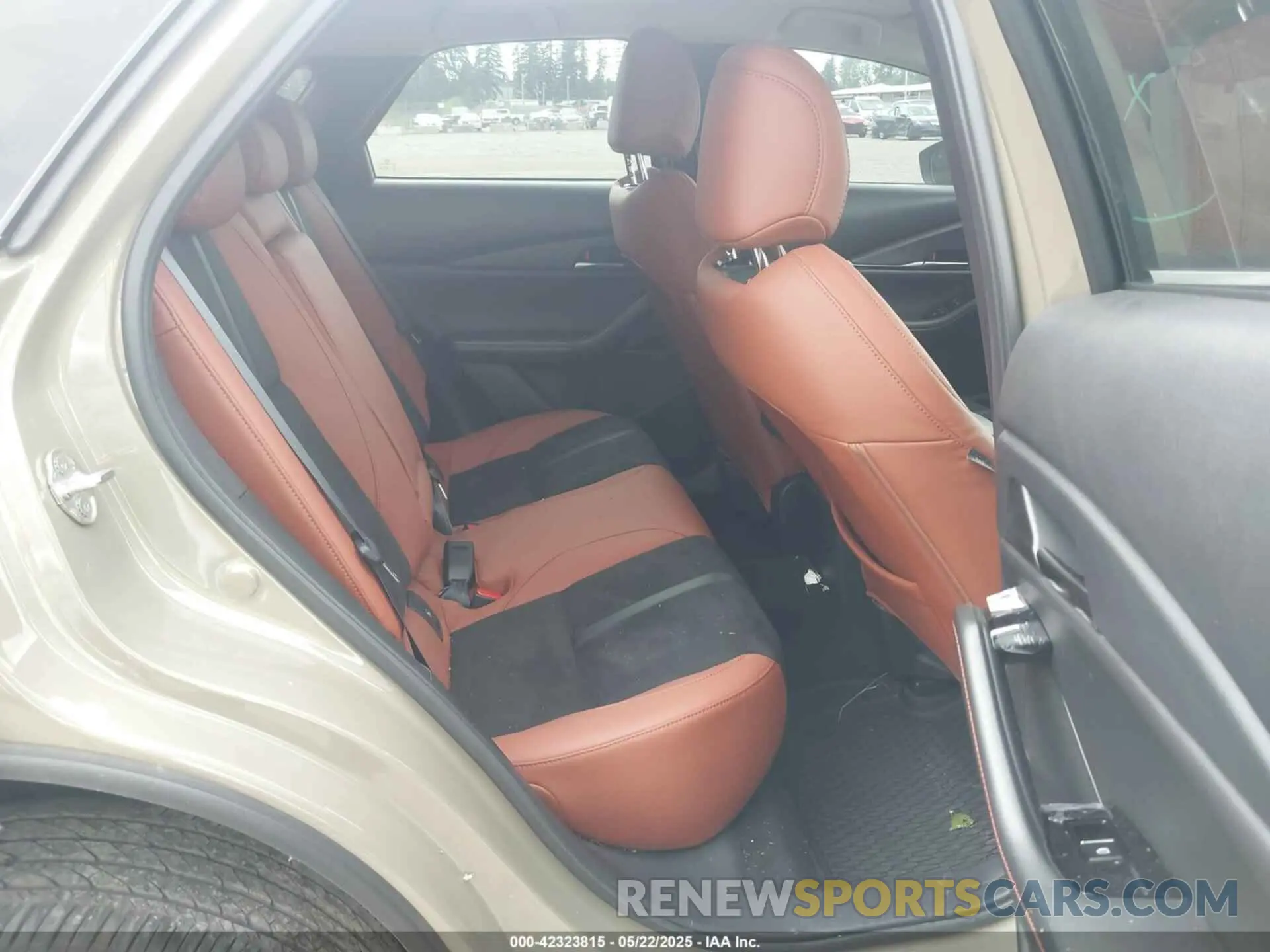 8 Фотография поврежденного автомобиля 3MVDMBXY2RM645111 MAZDA CX-30 2024