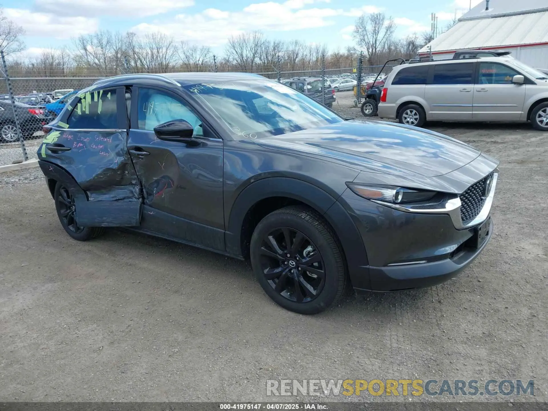 1 Фотография поврежденного автомобиля 3MVDMBBM3SM780382 MAZDA CX-30 2025