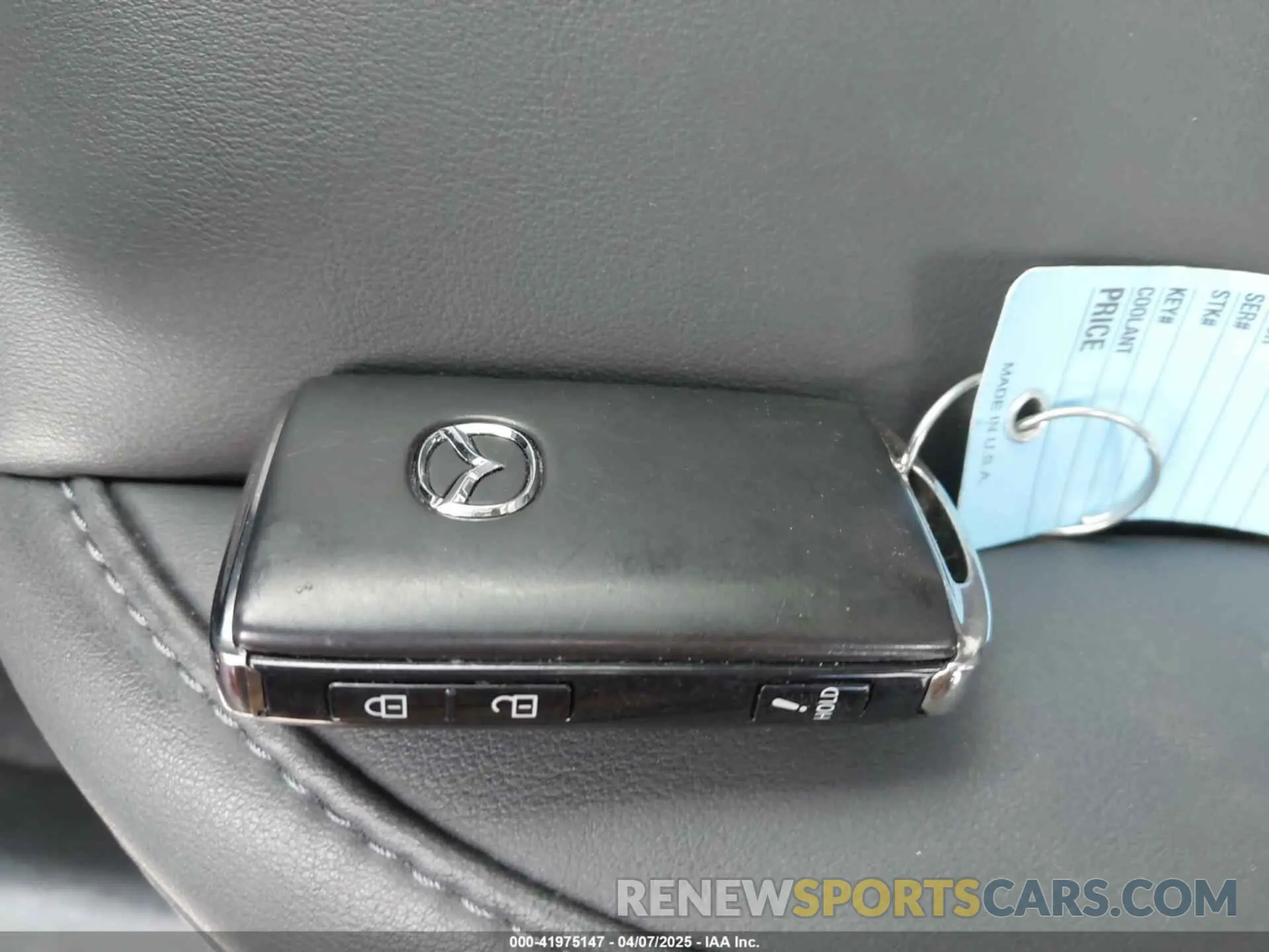 11 Фотография поврежденного автомобиля 3MVDMBBM3SM780382 MAZDA CX-30 2025