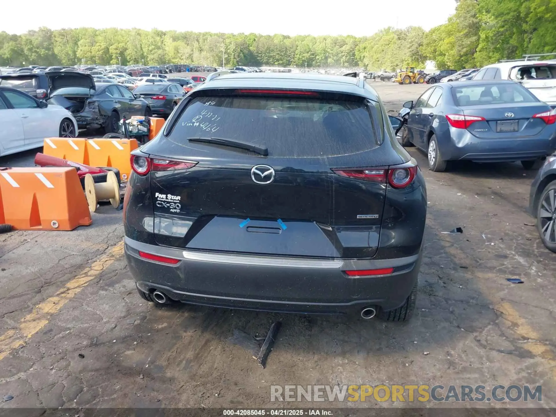 16 Фотография поврежденного автомобиля 3MVDMBBM3SM784464 MAZDA CX-30 2025