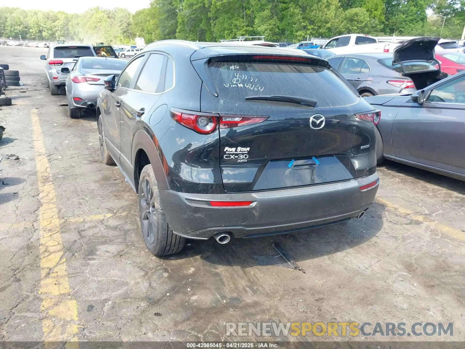 3 Фотография поврежденного автомобиля 3MVDMBBM3SM784464 MAZDA CX-30 2025