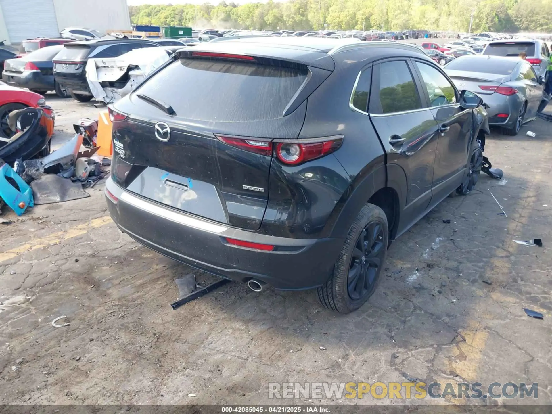 4 Фотография поврежденного автомобиля 3MVDMBBM3SM784464 MAZDA CX-30 2025