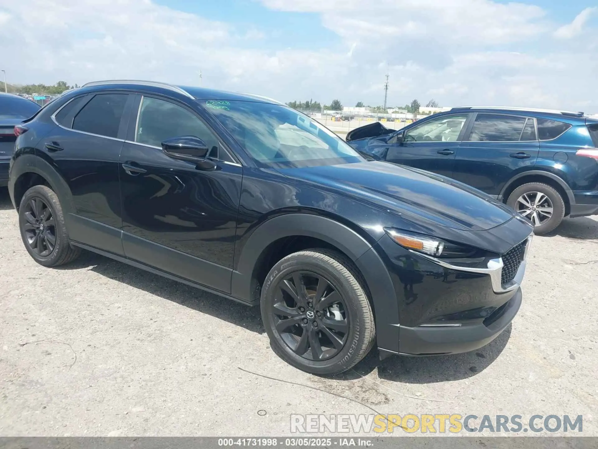 1 Photograph of a damaged car 3MVDMBBMXSM783828 MAZDA CX-30 2025