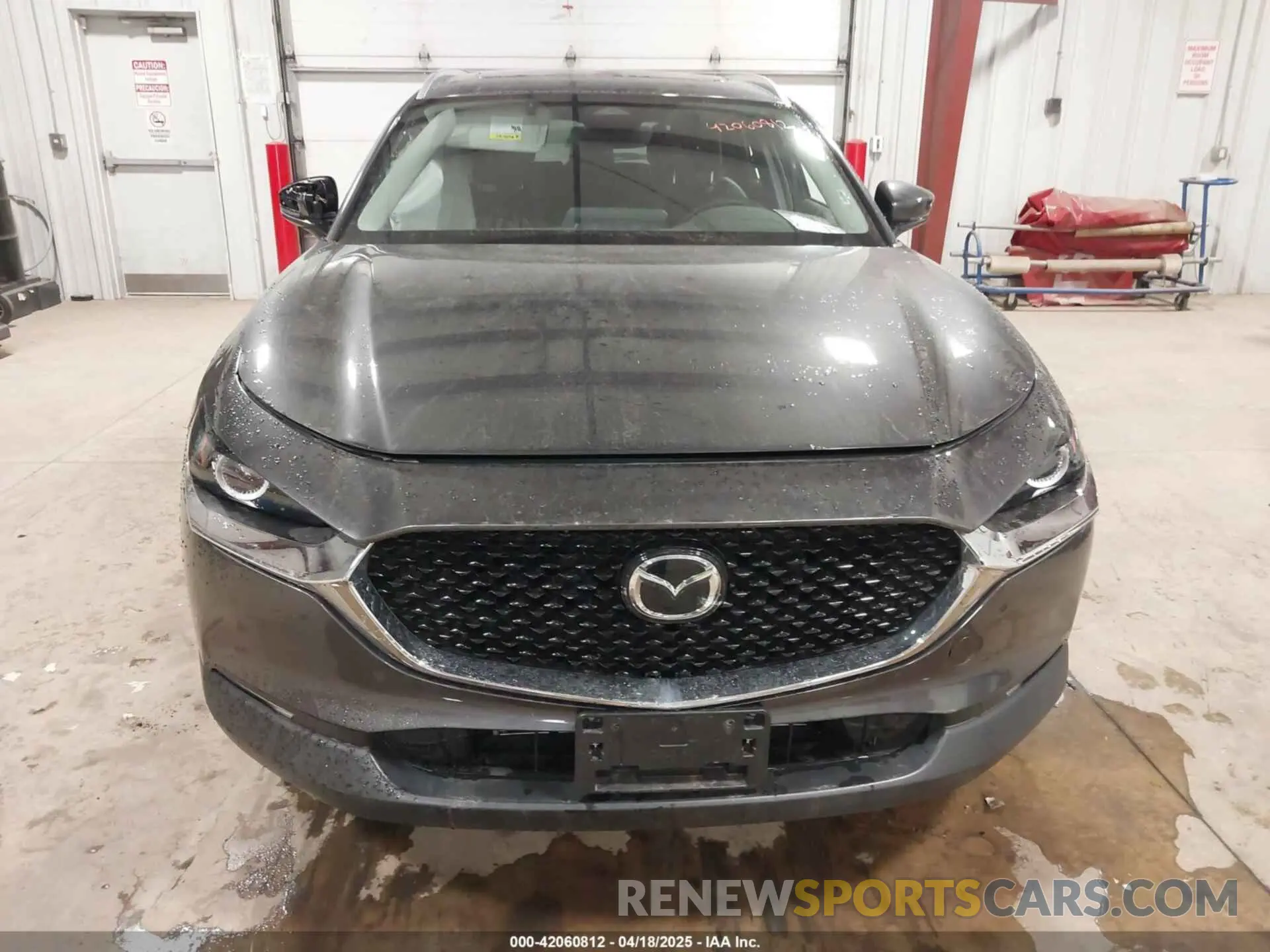 12 Photograph of a damaged car 3MVDMBCM1SM780928 MAZDA CX-30 2025
