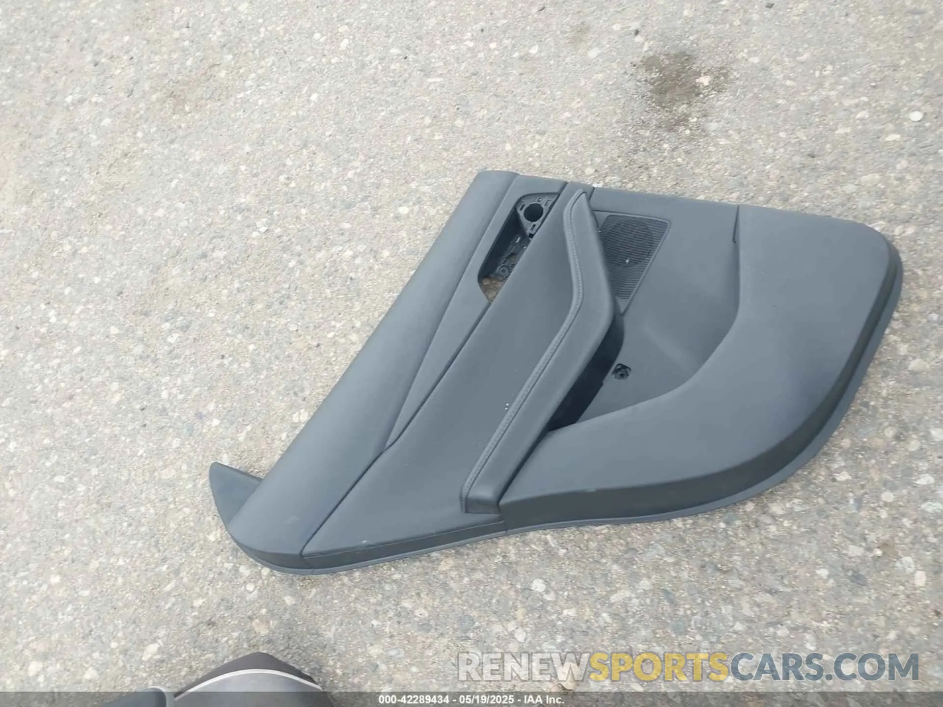 12 Фотография поврежденного автомобиля 3MVDMBCM2SM755455 MAZDA CX-30 2025