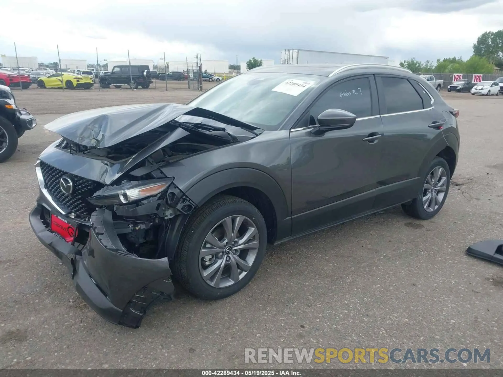 2 Фотография поврежденного автомобиля 3MVDMBCM2SM755455 MAZDA CX-30 2025