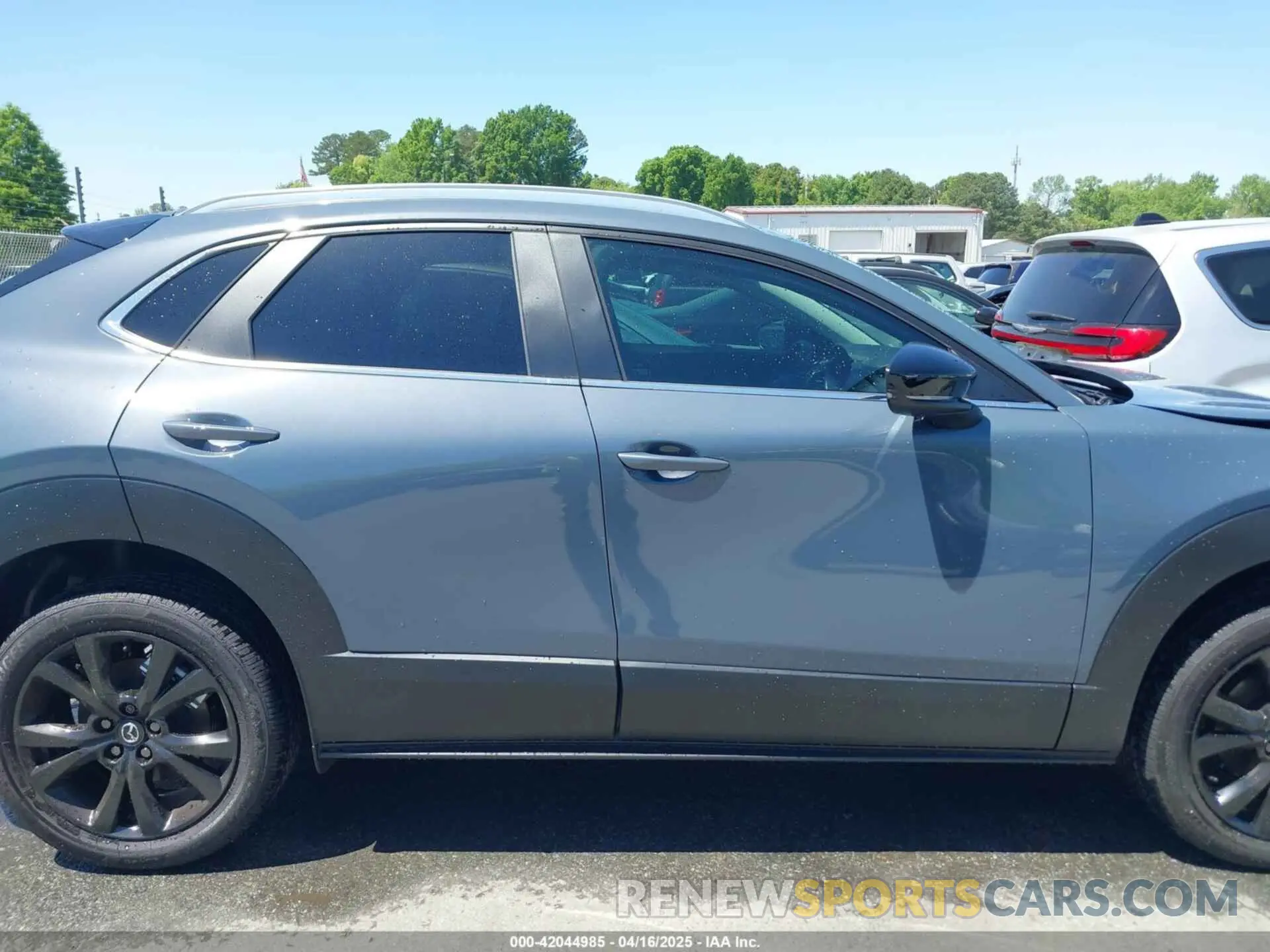 14 Photograph of a damaged car 3MVDMBCM3SM803447 MAZDA CX-30 2025