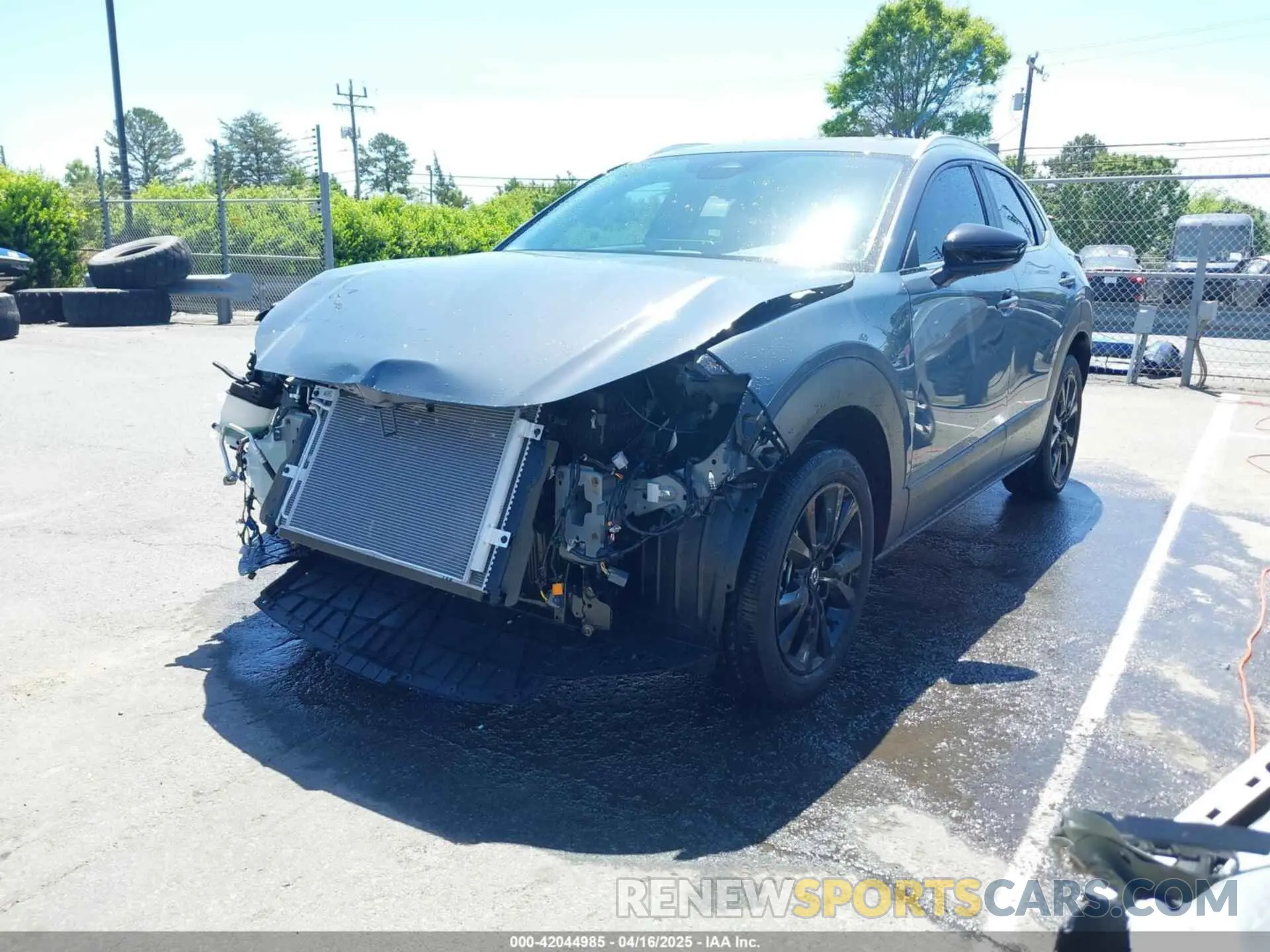 2 Photograph of a damaged car 3MVDMBCM3SM803447 MAZDA CX-30 2025