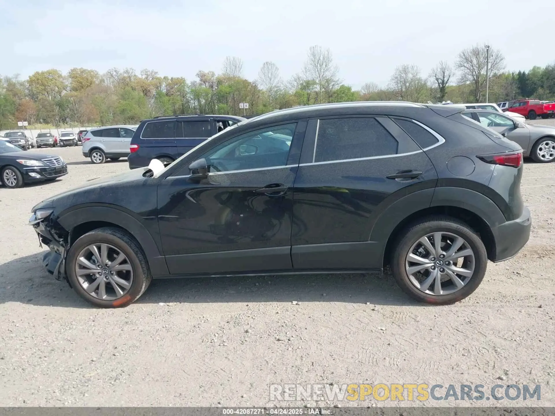 14 Фотография поврежденного автомобиля 3MVDMBCM3SM807790 MAZDA CX-30 2025