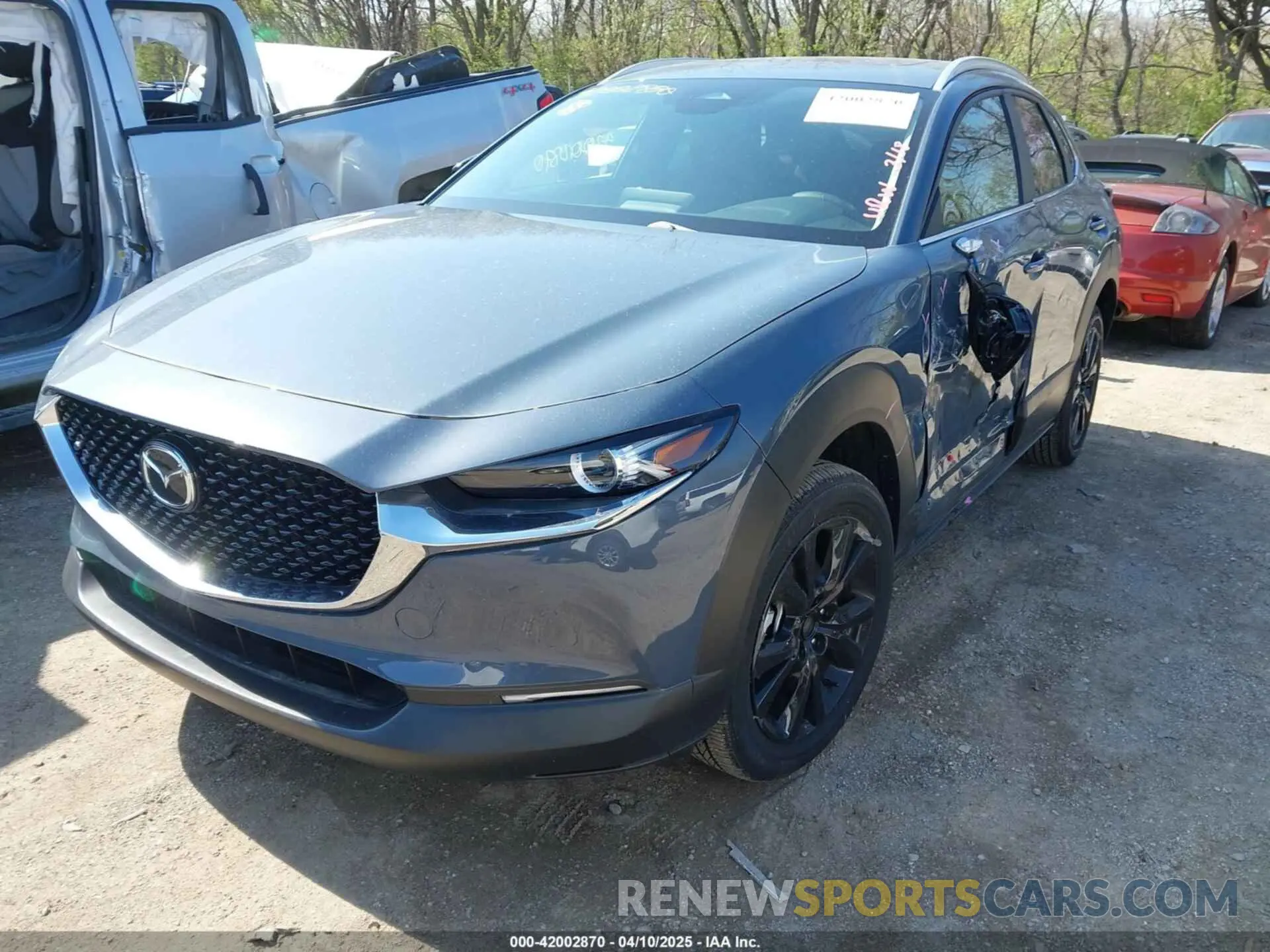 2 Фотография поврежденного автомобиля 3MVDMBCM6SM800316 MAZDA CX-30 2025