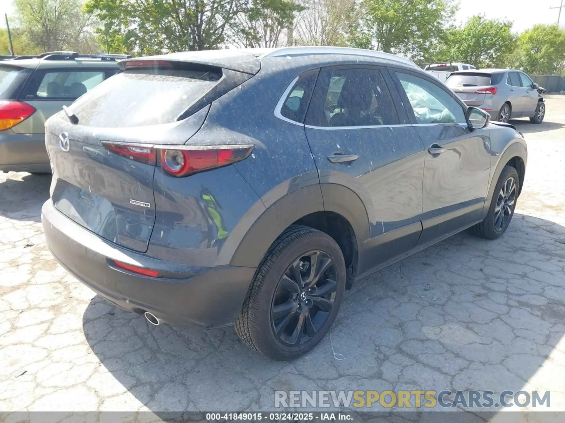 4 Фотография поврежденного автомобиля 3MVDMBCM7SM770226 MAZDA CX-30 2025