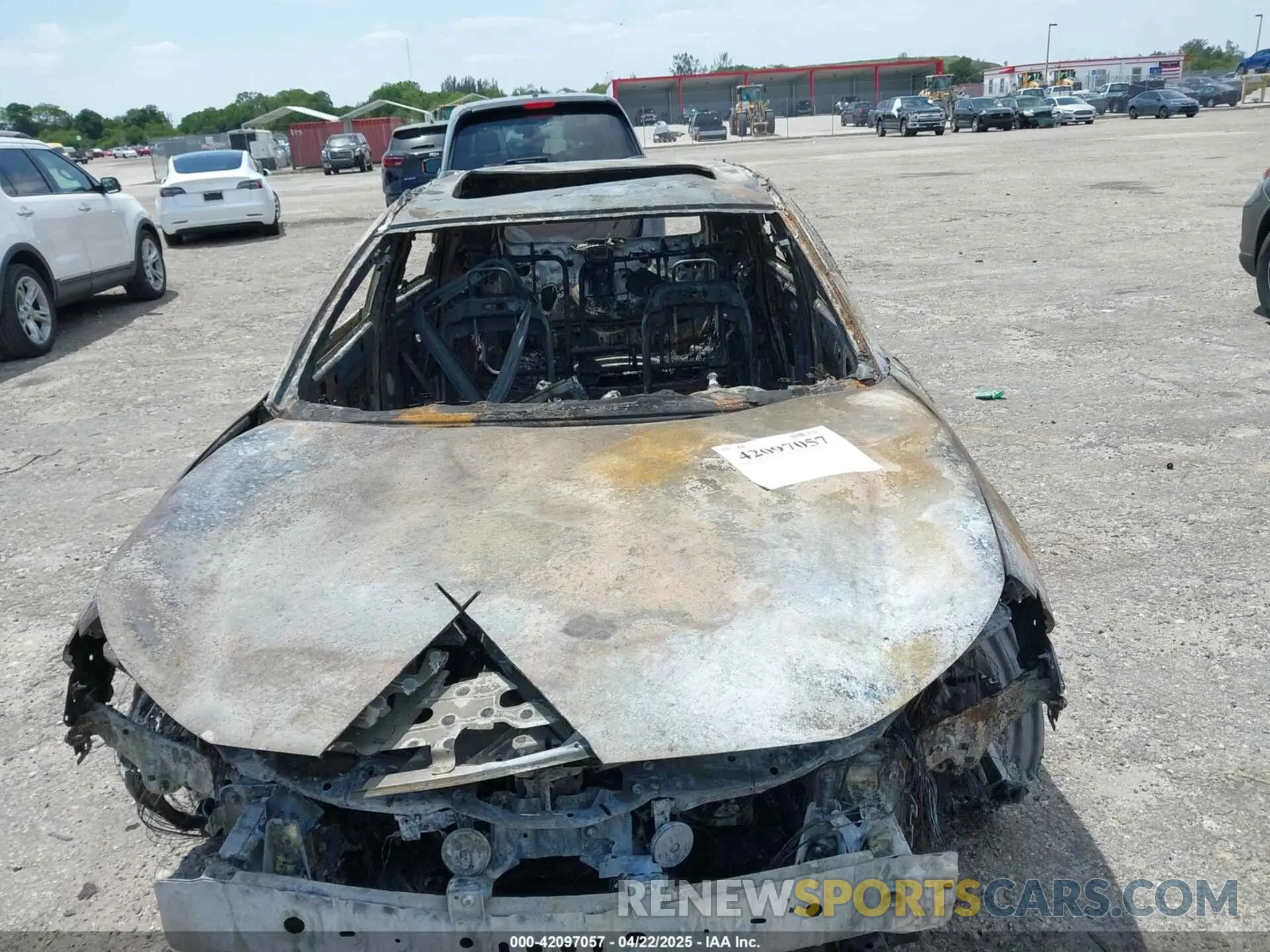 6 Фотография поврежденного автомобиля 3MVDMBCM8SM762586 MAZDA CX-30 2025