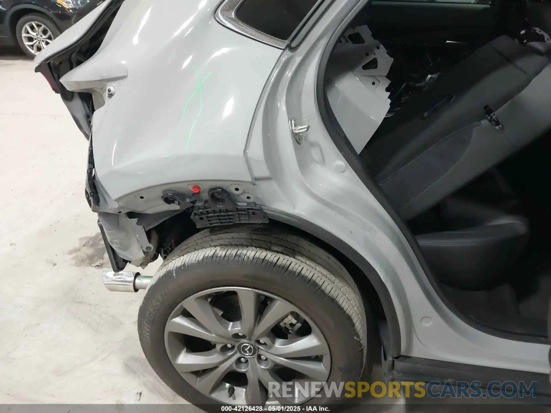 19 Фотография поврежденного автомобиля 3MVDMBDM5SM788786 MAZDA CX-30 2025