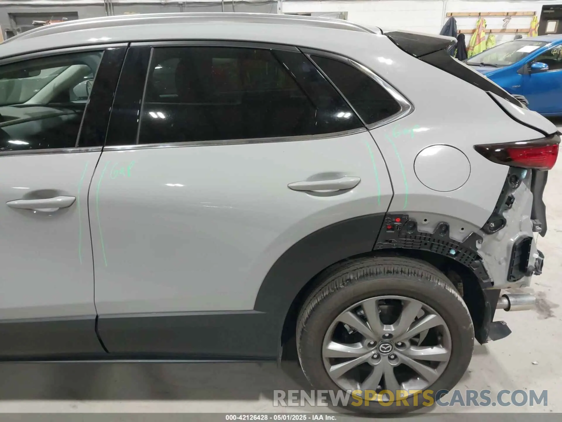 21 Фотография поврежденного автомобиля 3MVDMBDM5SM788786 MAZDA CX-30 2025
