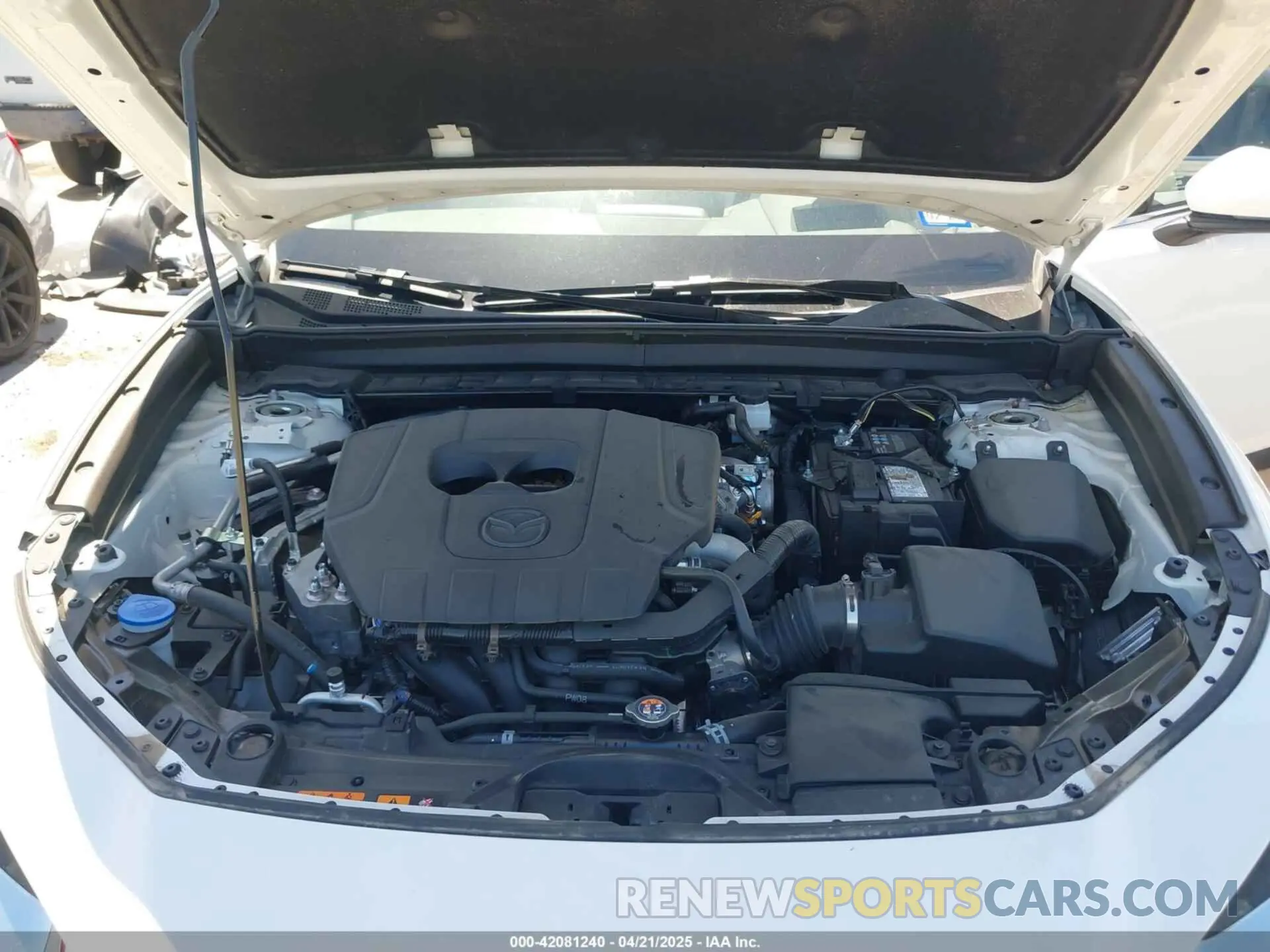 10 Фотография поврежденного автомобиля 3MVDMBDM9SM788547 MAZDA CX-30 2025