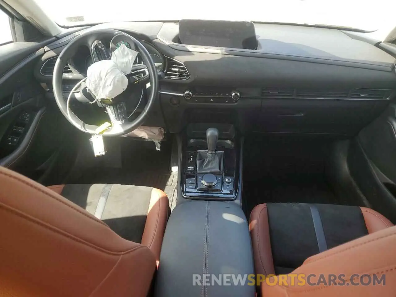 8 Фотография поврежденного автомобиля 3MVDMBXY6RM649355 MAZDA CX-30 CARB 2024