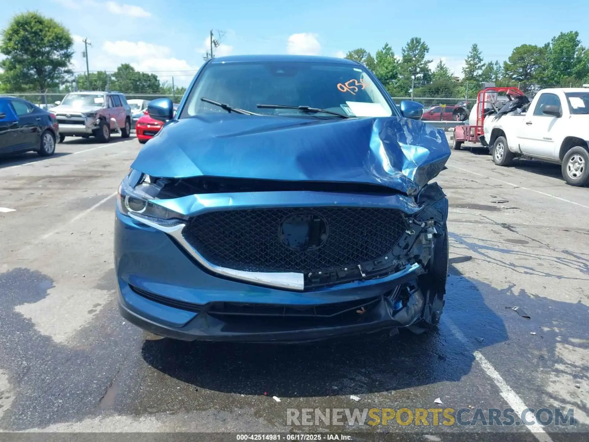 12 Фотография поврежденного автомобиля JM3KFABM1K1699530 MAZDA CX-5 2019