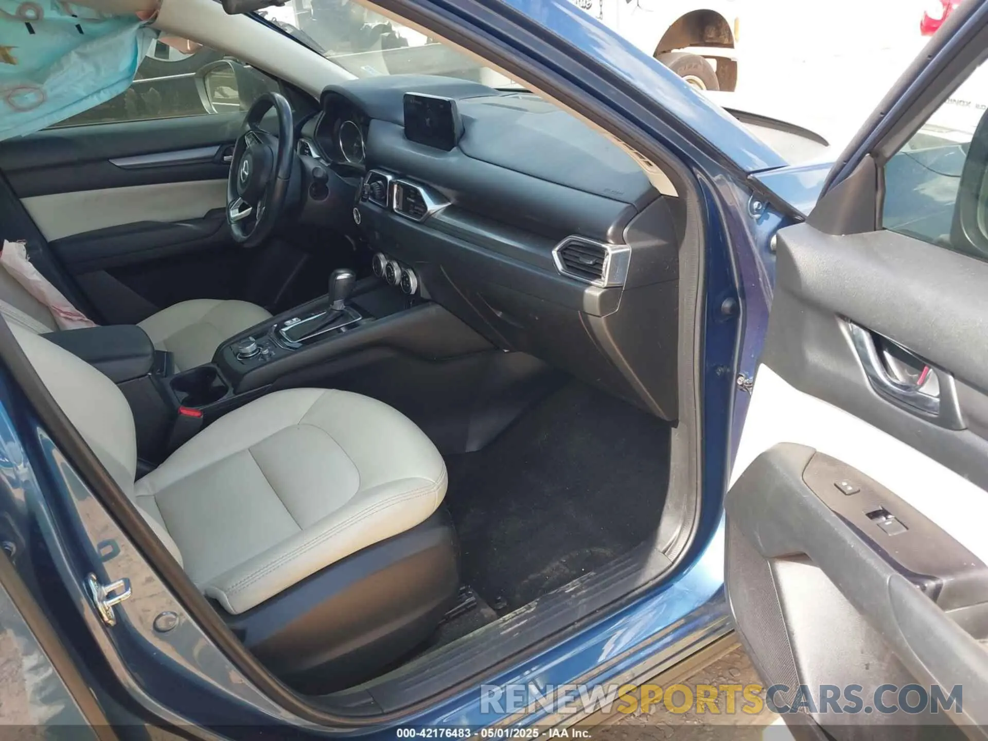5 Фотография поврежденного автомобиля JM3KFABM4K0651803 MAZDA CX-5 2019