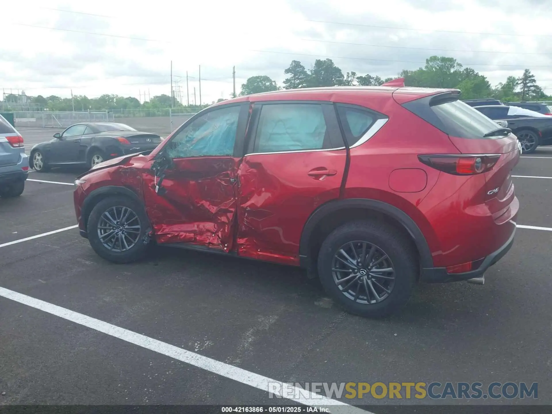 14 Photograph of a damaged car JM3KFABM5K0627087 MAZDA CX-5 2019