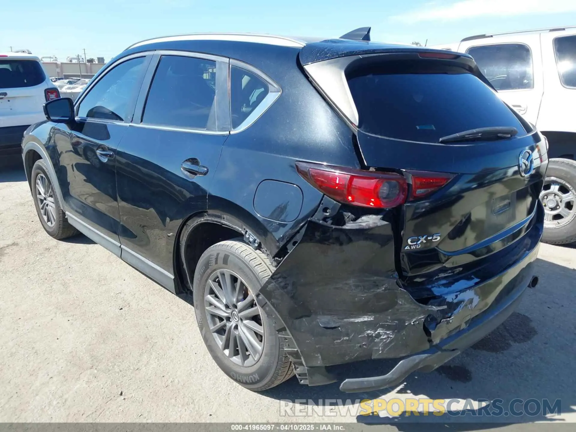 3 Photograph of a damaged car JM3KFABM7K1579747 MAZDA CX-5 2019