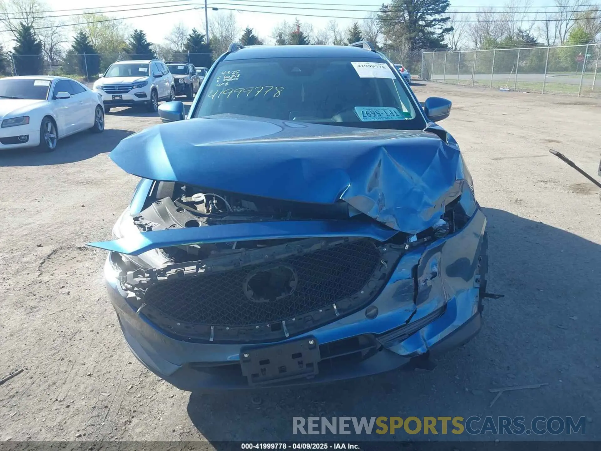 12 Фотография поврежденного автомобиля JM3KFABM9K1548600 MAZDA CX-5 2019