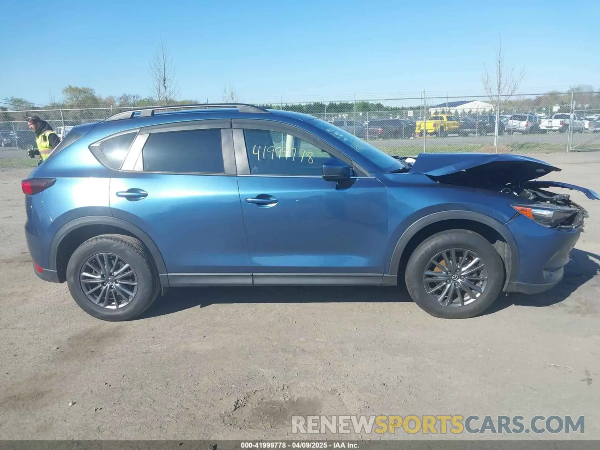13 Фотография поврежденного автомобиля JM3KFABM9K1548600 MAZDA CX-5 2019