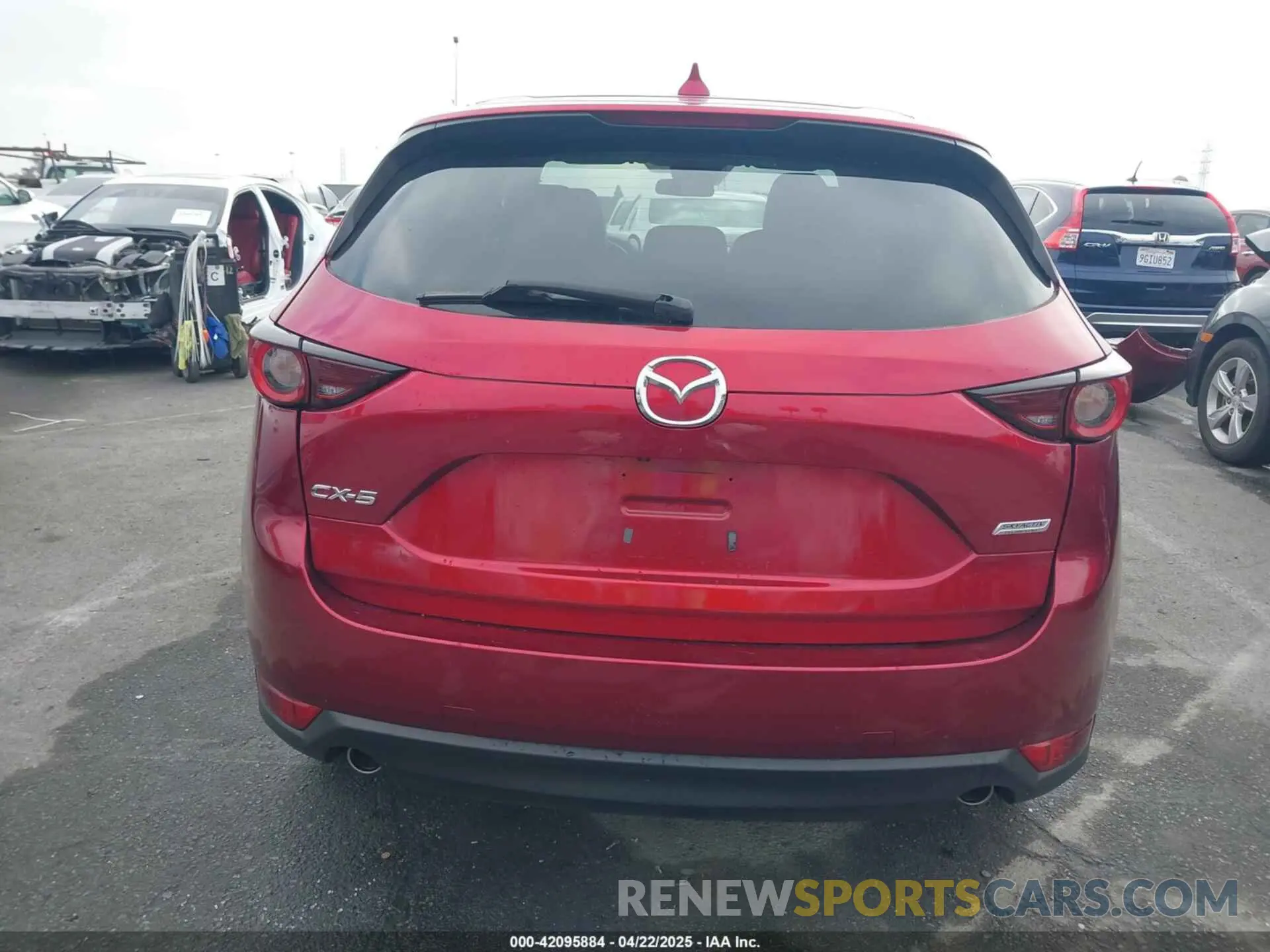 17 Фотография поврежденного автомобиля JM3KFACM0K0546819 MAZDA CX-5 2019