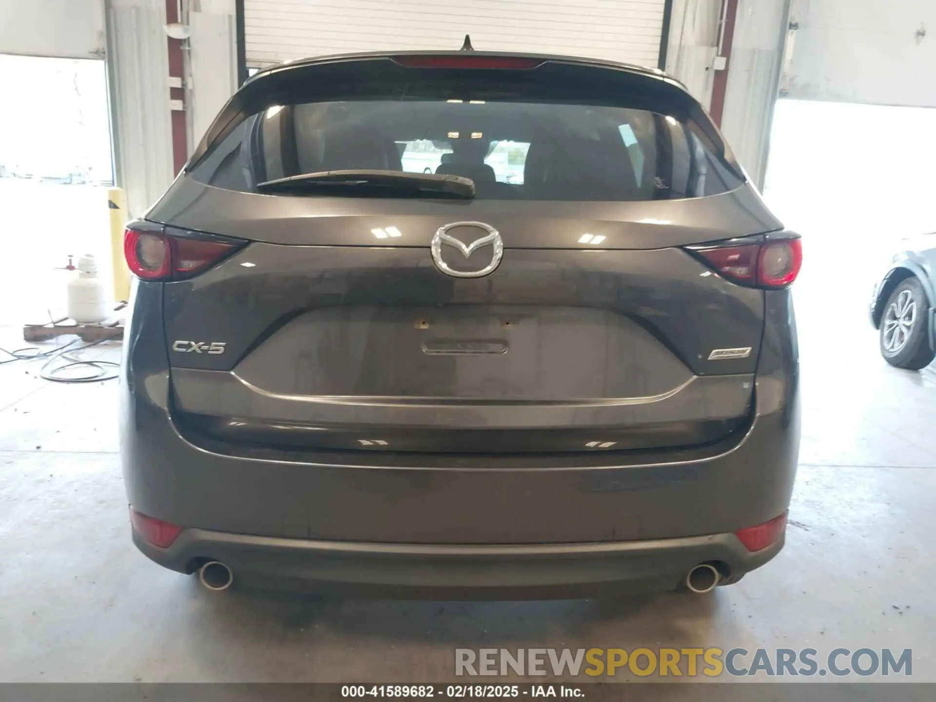 16 Фотография поврежденного автомобиля JM3KFACM0K1594735 MAZDA CX-5 2019